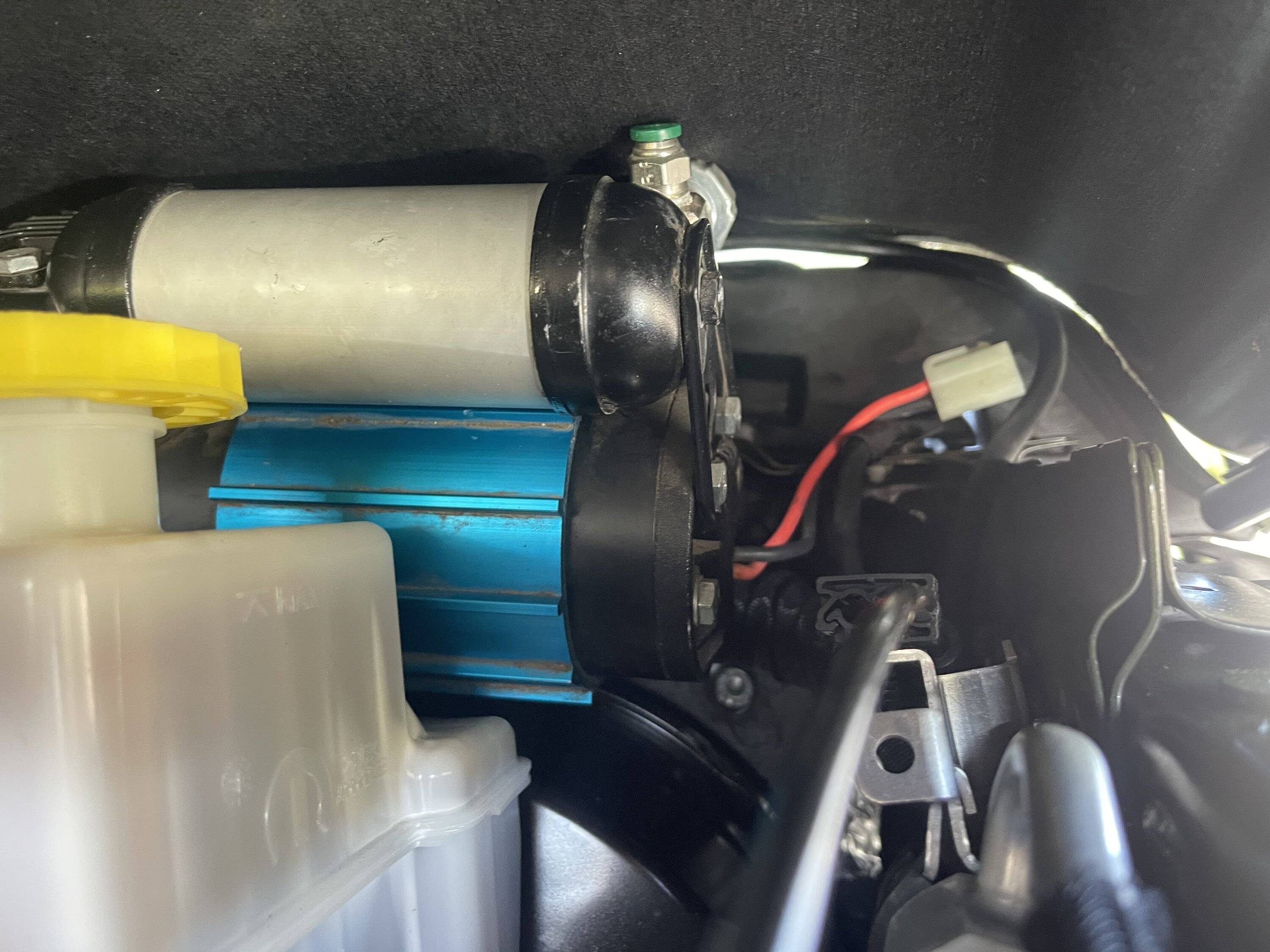 Jeep Gladiator ARB single air compressor mount question IMG_1874
