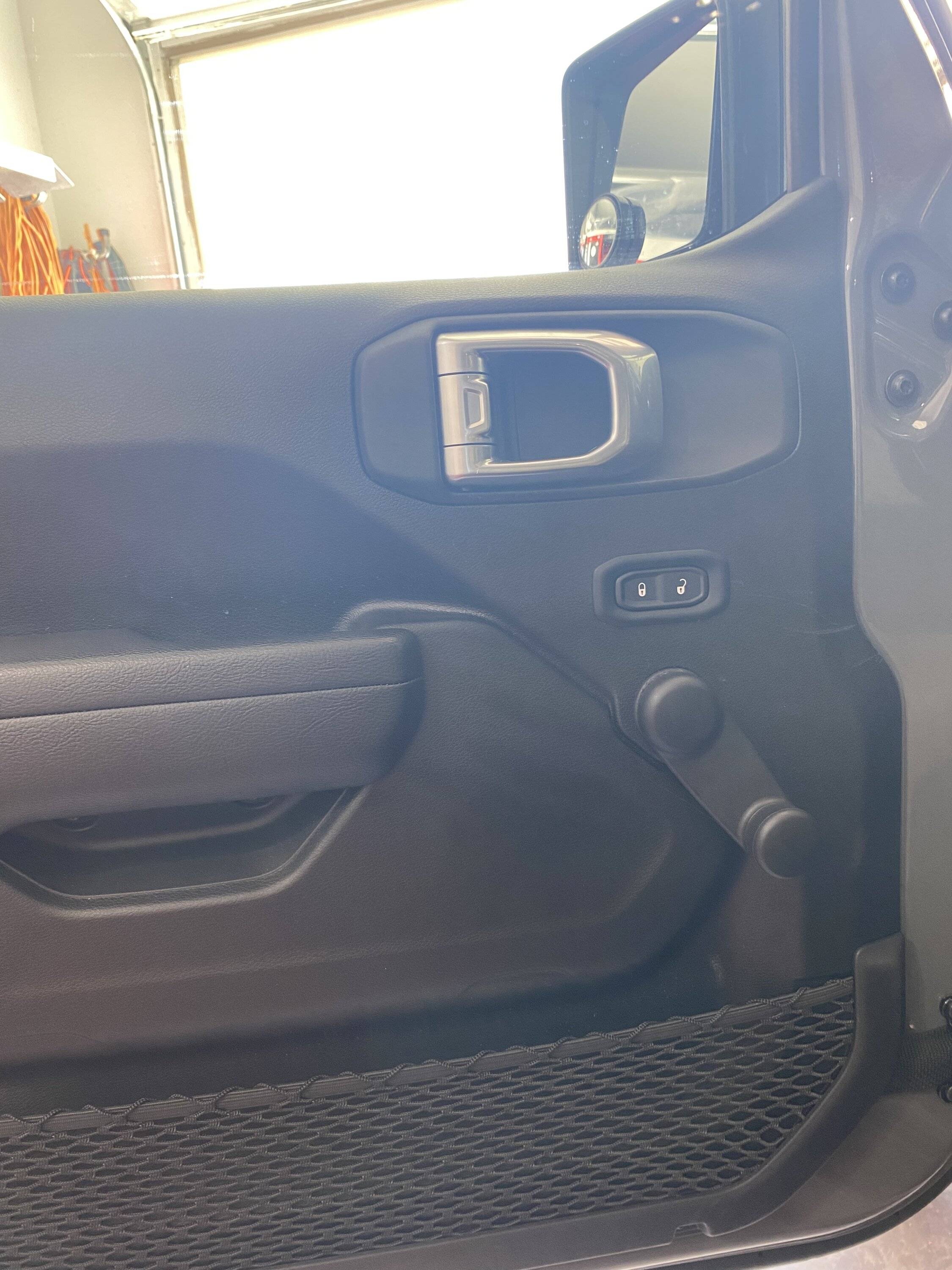 Jeep Gladiator Adding Power Locks to a Sport - Success ! D6A6F5AA-4FAD-4925-BCF3-A649C72B30BE