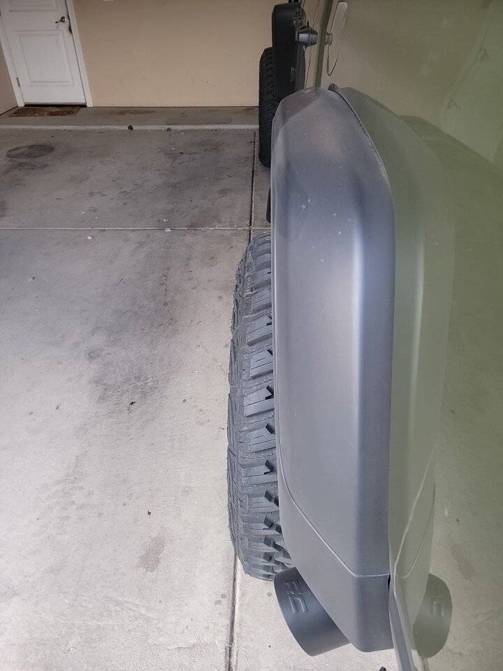 Jeep Gladiator wheel offset to run 37/12.5/17 R 38/13.50/17 tirers
