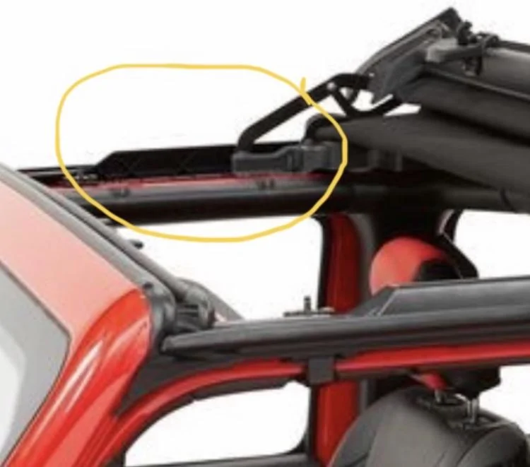 Jeep Gladiator Front grab handles with Bestop Sunrider 29208BFC-61A9-442D-8EEF-55DC4E31780E