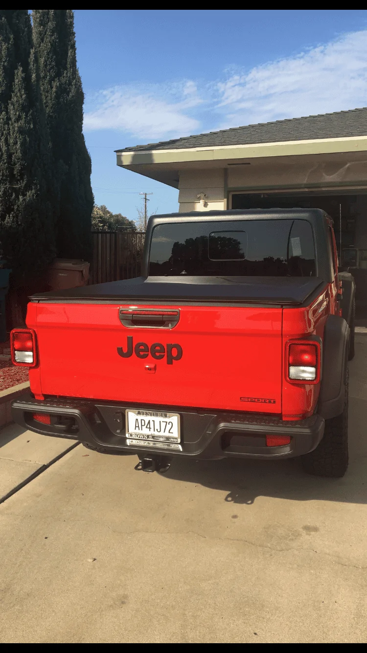 Jeep Gladiator Bed cover on the cheap! (From Chevy Colorado) 8C3C9185-E7AD-4209-AC76-9C28C0897732