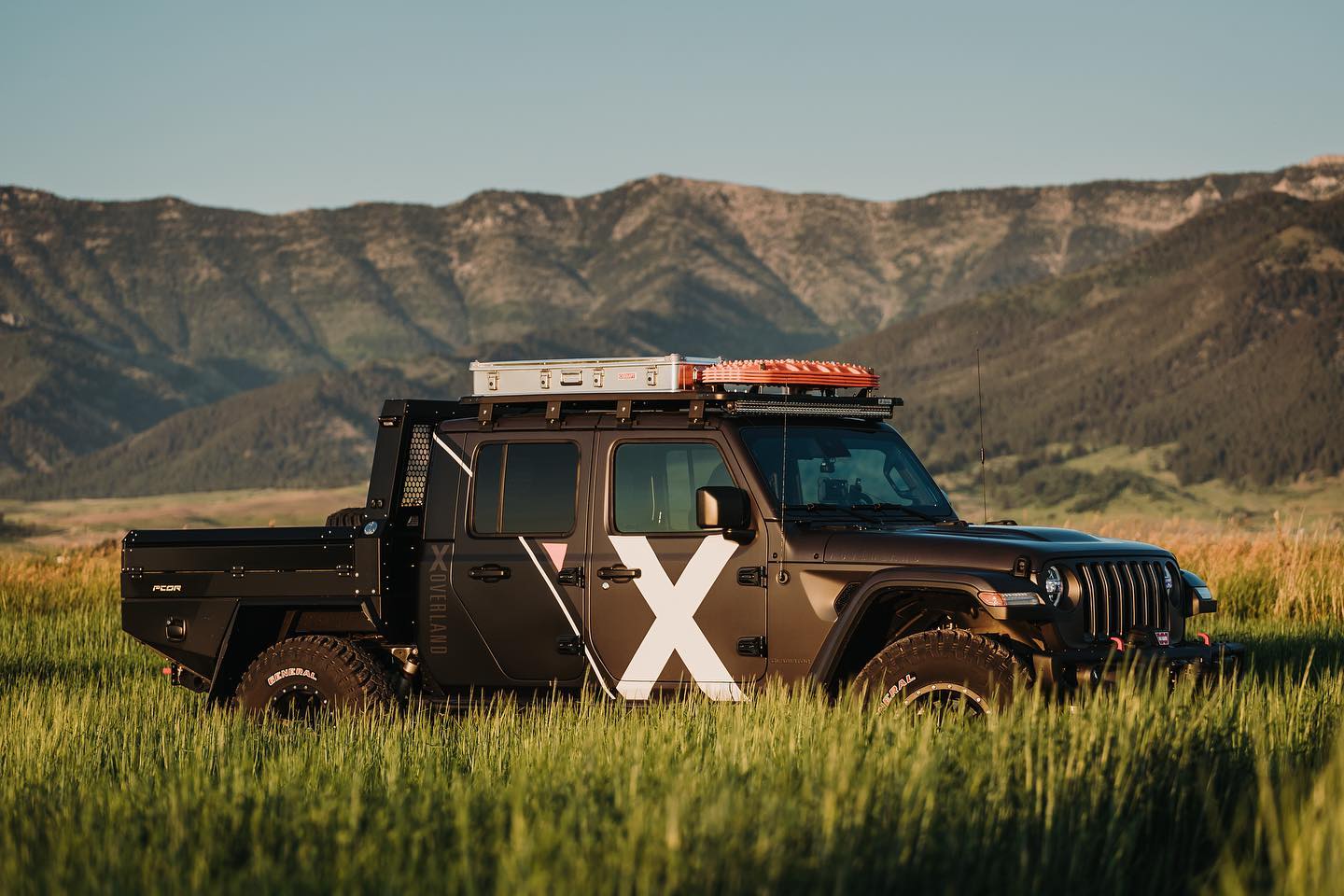 Jeep Gladiator Anyone building (planning) to build a Jeep Wayout? PCOR TRAY