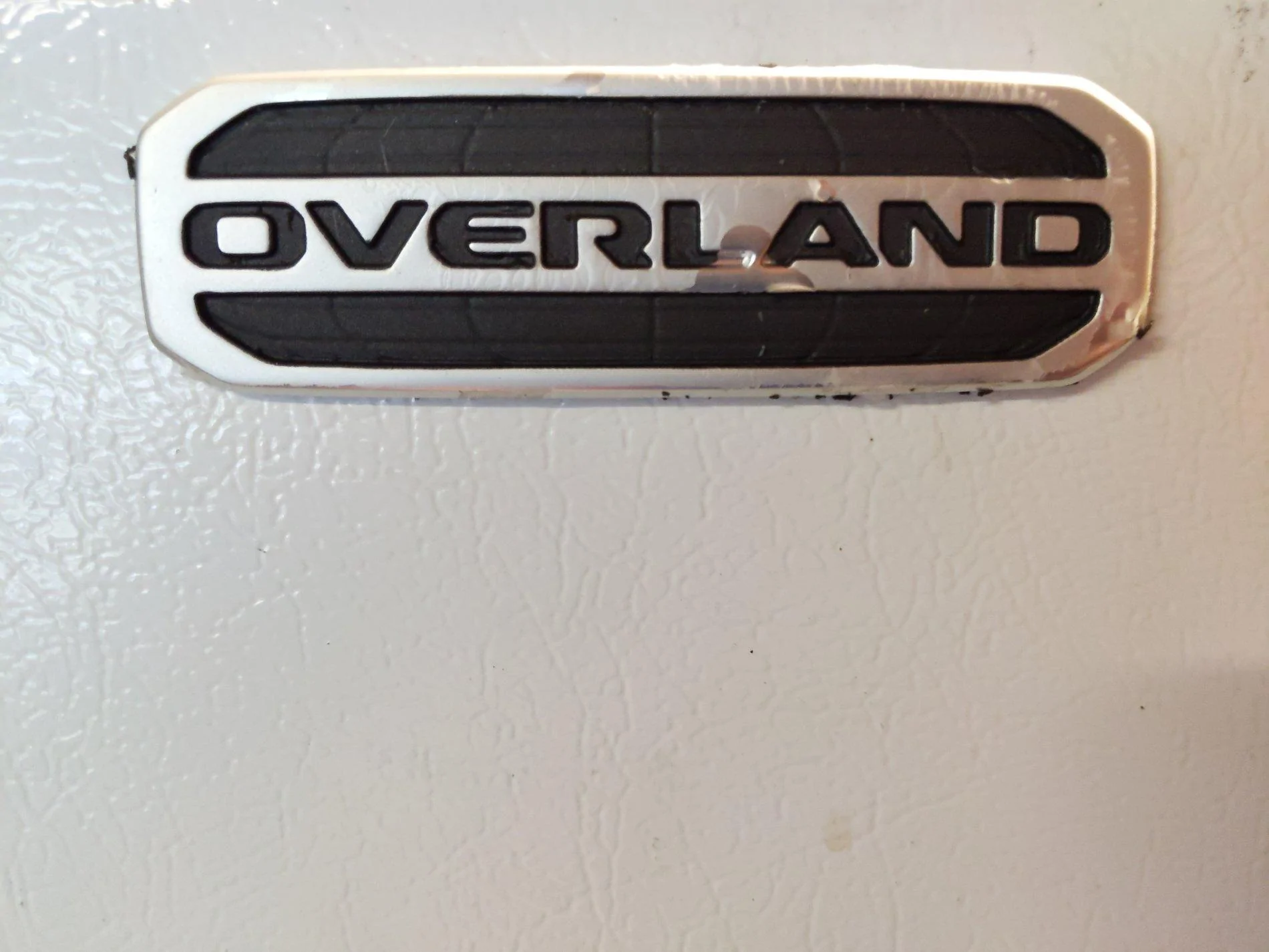 Jeep Gladiator "JEEP" tailgate badge mods? IMG_20190810_154257