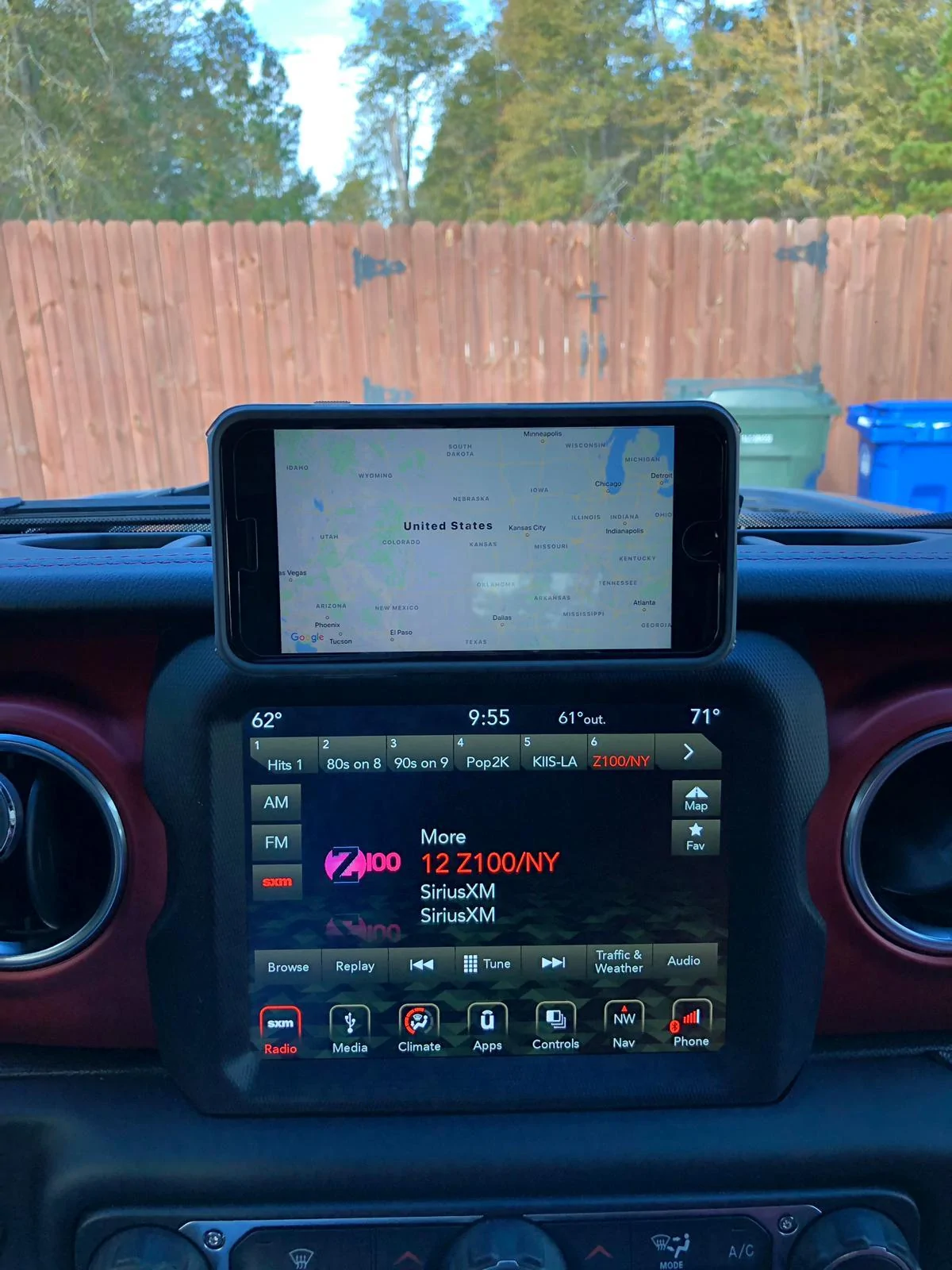 Jeep Gladiator Phone Solutions 94E0C833-967E-4A8F-AFD7-2782484AFB59