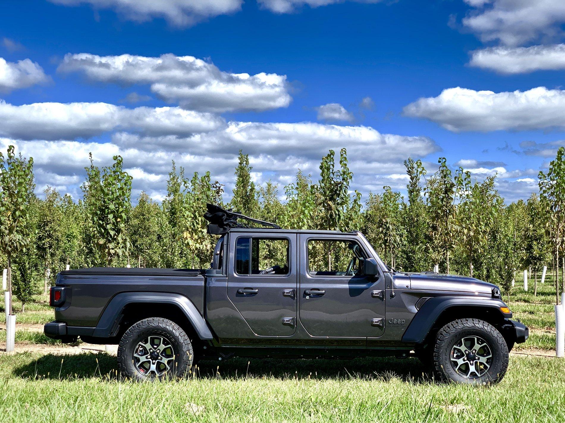 Jeep Gladiator Photograph of the Month Contest - November 2019 BFFB417C-5E1F-49A3-B706-01273CA70588
