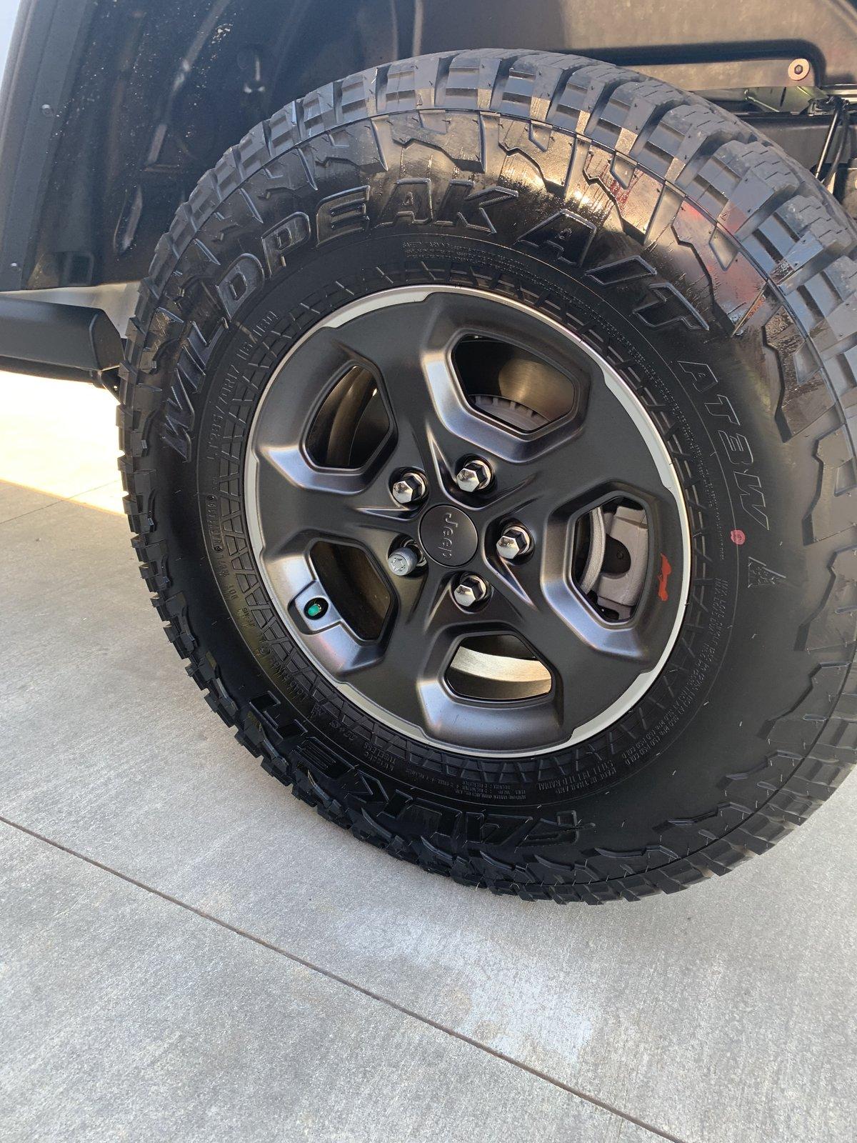 Jeep Gladiator 4 Faulken Wildpeak 33” tires and wheels. Less than 300 miles on them 88A7509F-38F6-4658-A139-3F9113413B29
