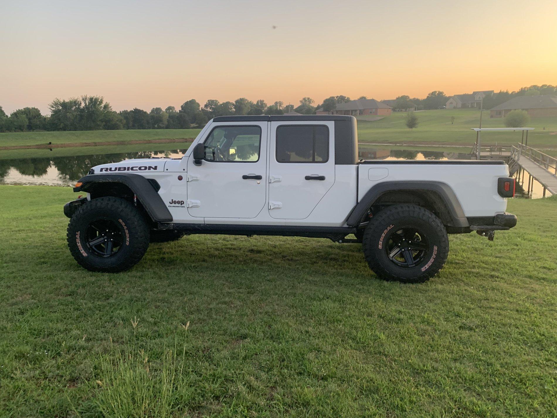 Jeep Gladiator 37’s 130B9F7B-78E7-410E-80C6-D8236BBA53F7