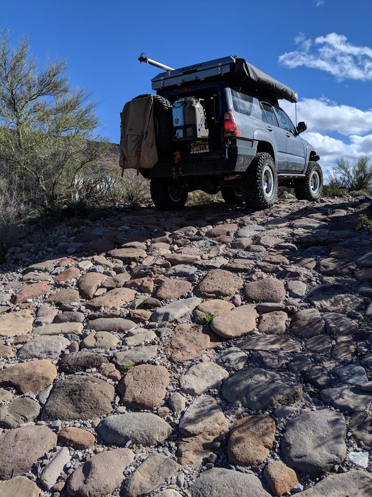 Jeep Gladiator Gladiator vs Toyota 4Runner Review (Car and Driver) J6Wck7V