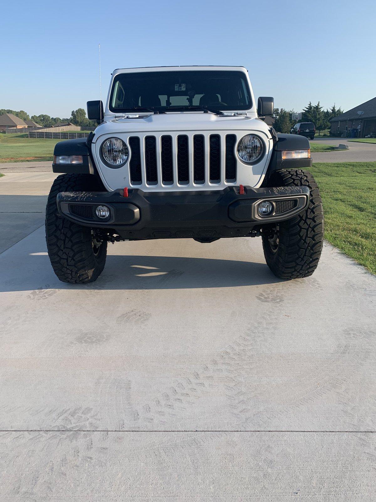 Jeep Gladiator 37’s 6E889E48-B9E9-42C2-8A3B-0E495B7DF850