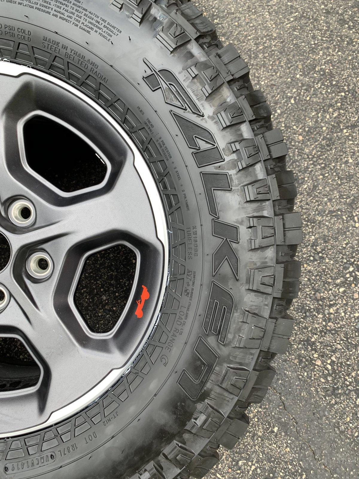 Jeep Gladiator Gladiator Rubicon wheels/tires EA3567CE-C465-4119-8245-B7533B3141F9