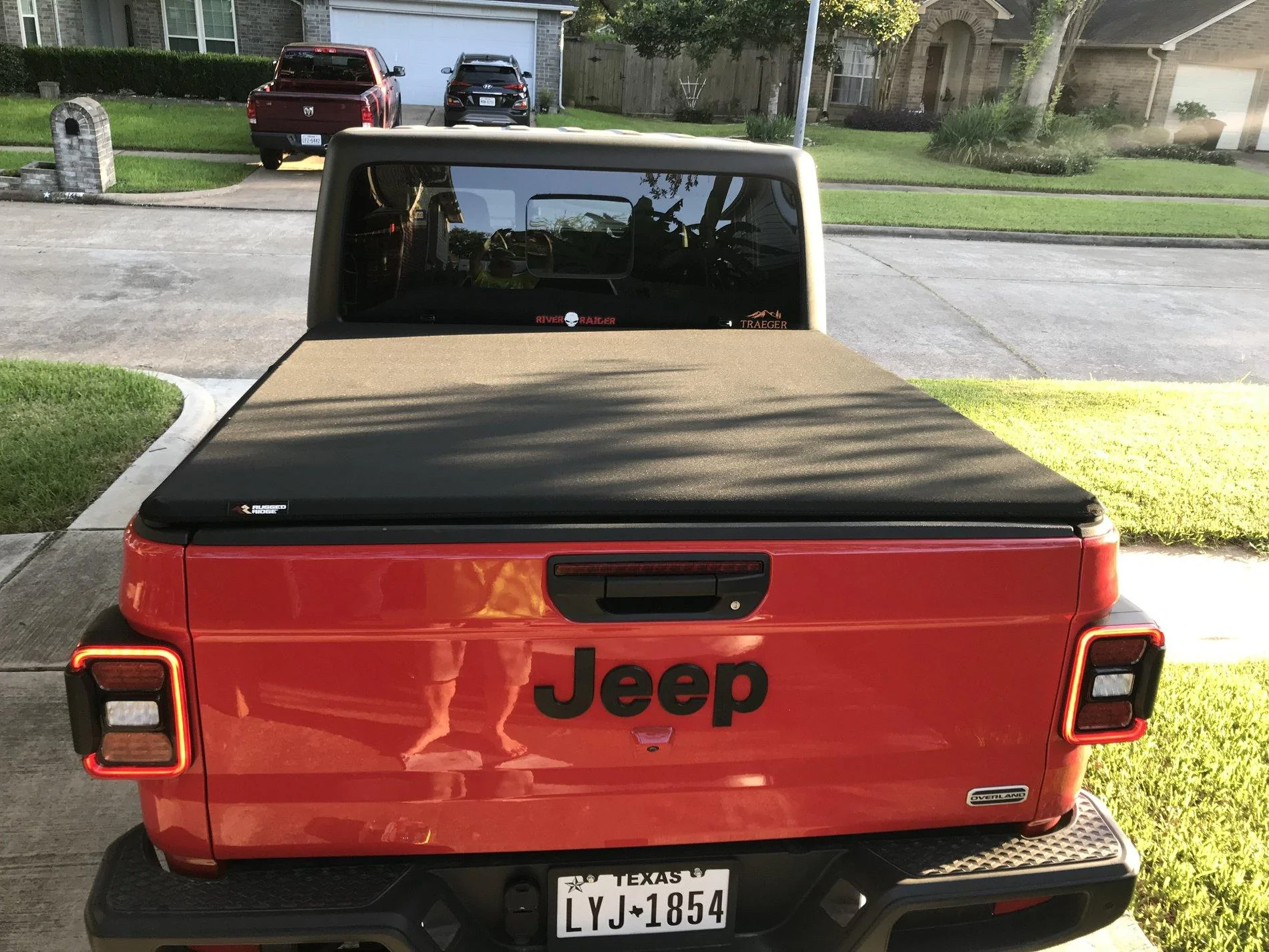Jeep Gladiator Aftermarket Tonneau Covers? CBB471A5-4169-4B28-A7C0-B9A1449A4294
