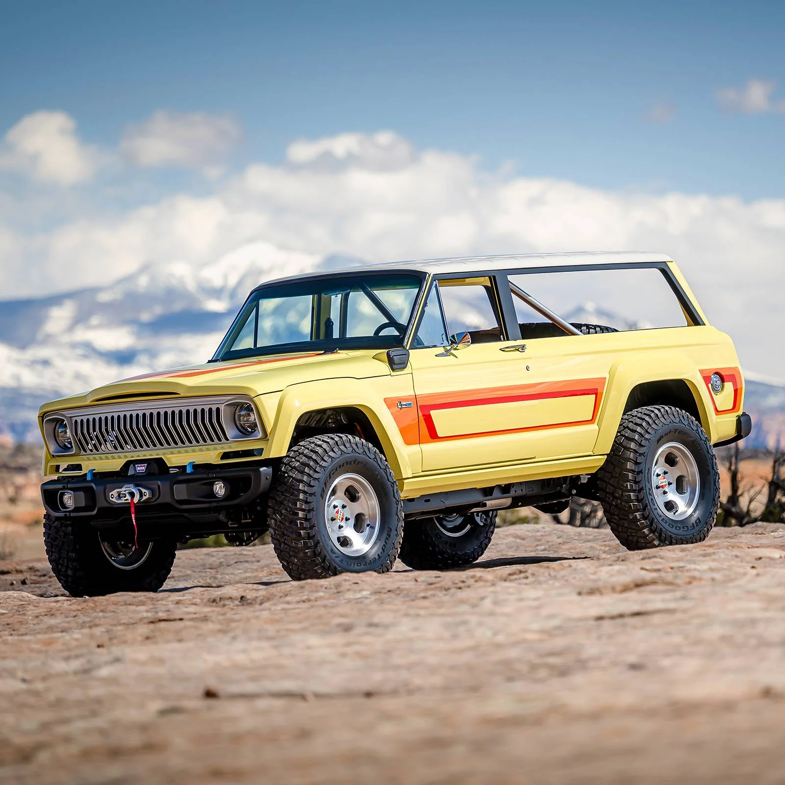 Jeep Gladiator Jeep Graphic Studio 338835468_3611255822439268_7324169078086174657_n-2