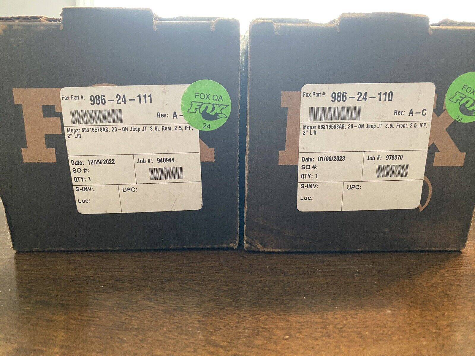 Jeep Gladiator Gladiator Mopar Fox 2.5 Shock Set NEW OEM 6831 6578 AB 6831 6568 AB 98624110 $695 s-l1600 (2)