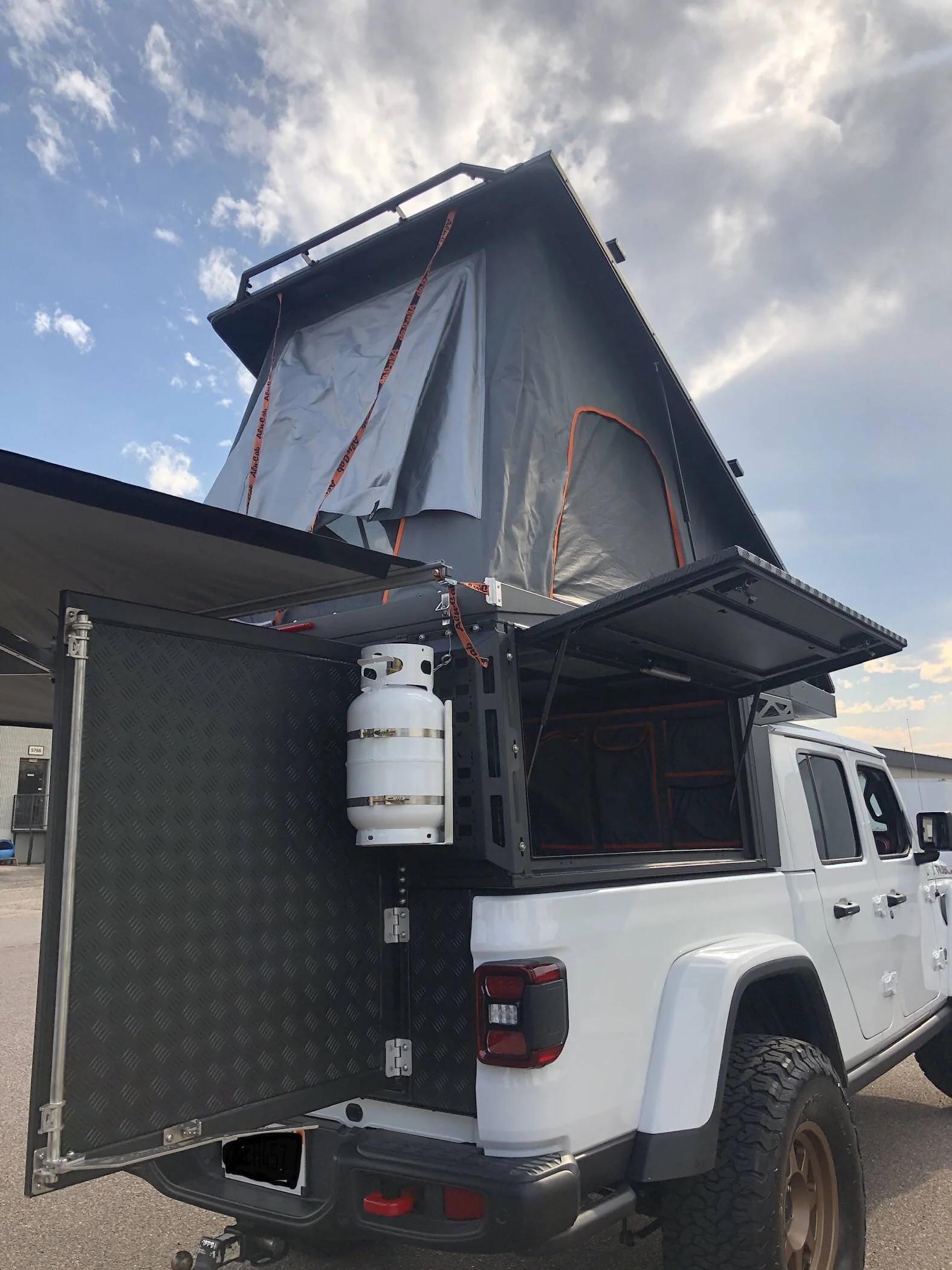 Jeep Gladiator *REDUCED*AluCab Canopy Camper *Trade BF45CA0F-FD19-4A35-BDAA-29E5A3F03DF3