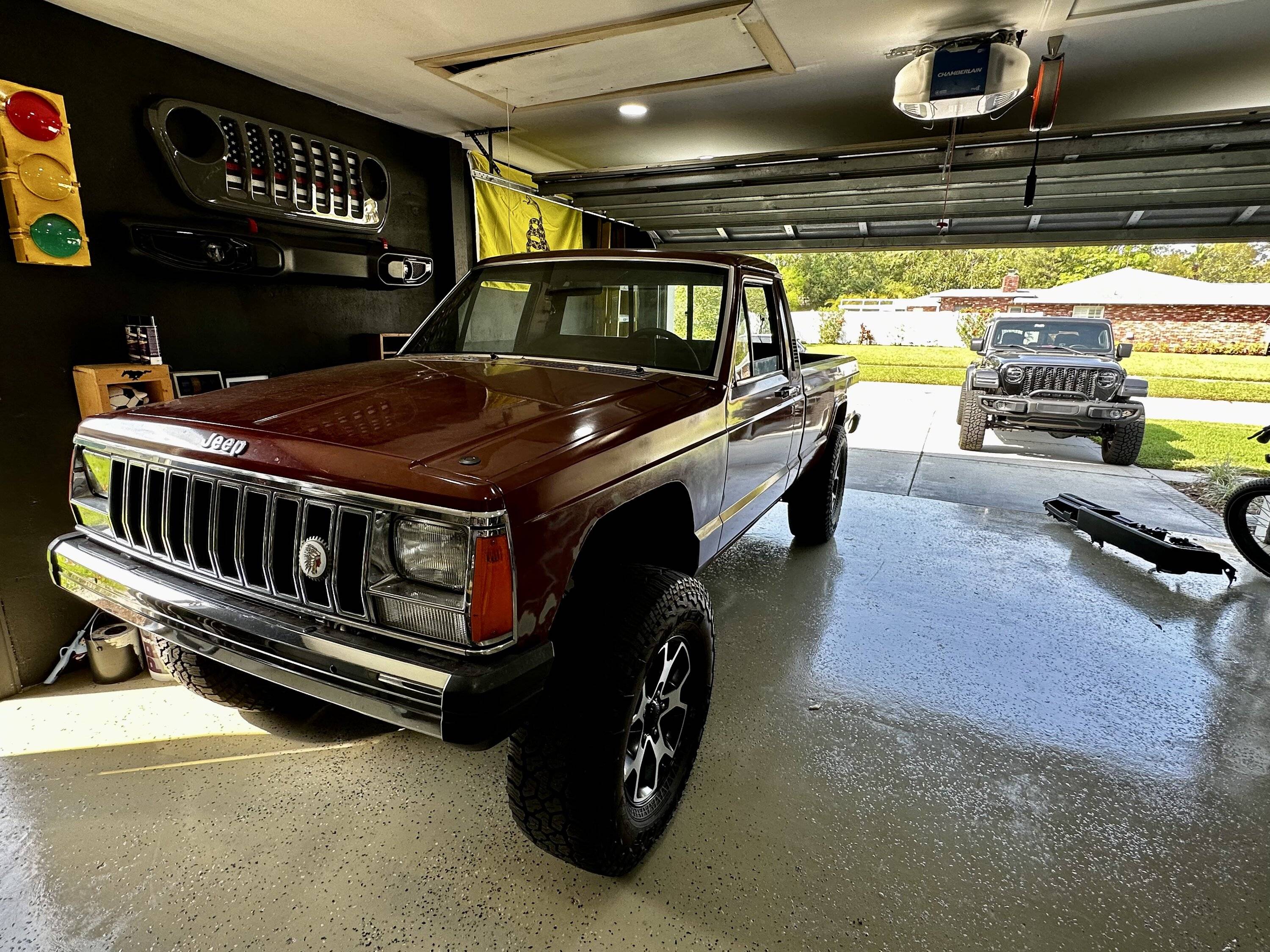 Jeep Gladiator Your Other Jeep ED3806F5-028C-4A36-9E02-805DB00A294D