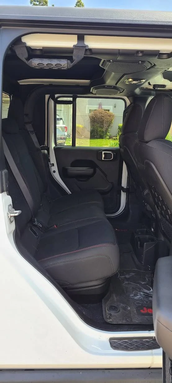 Jeep Gladiator 2020 Gladiator Rubicon - Manual Transmission - 11k miles - Thousand Oaks CA 20230408_135718