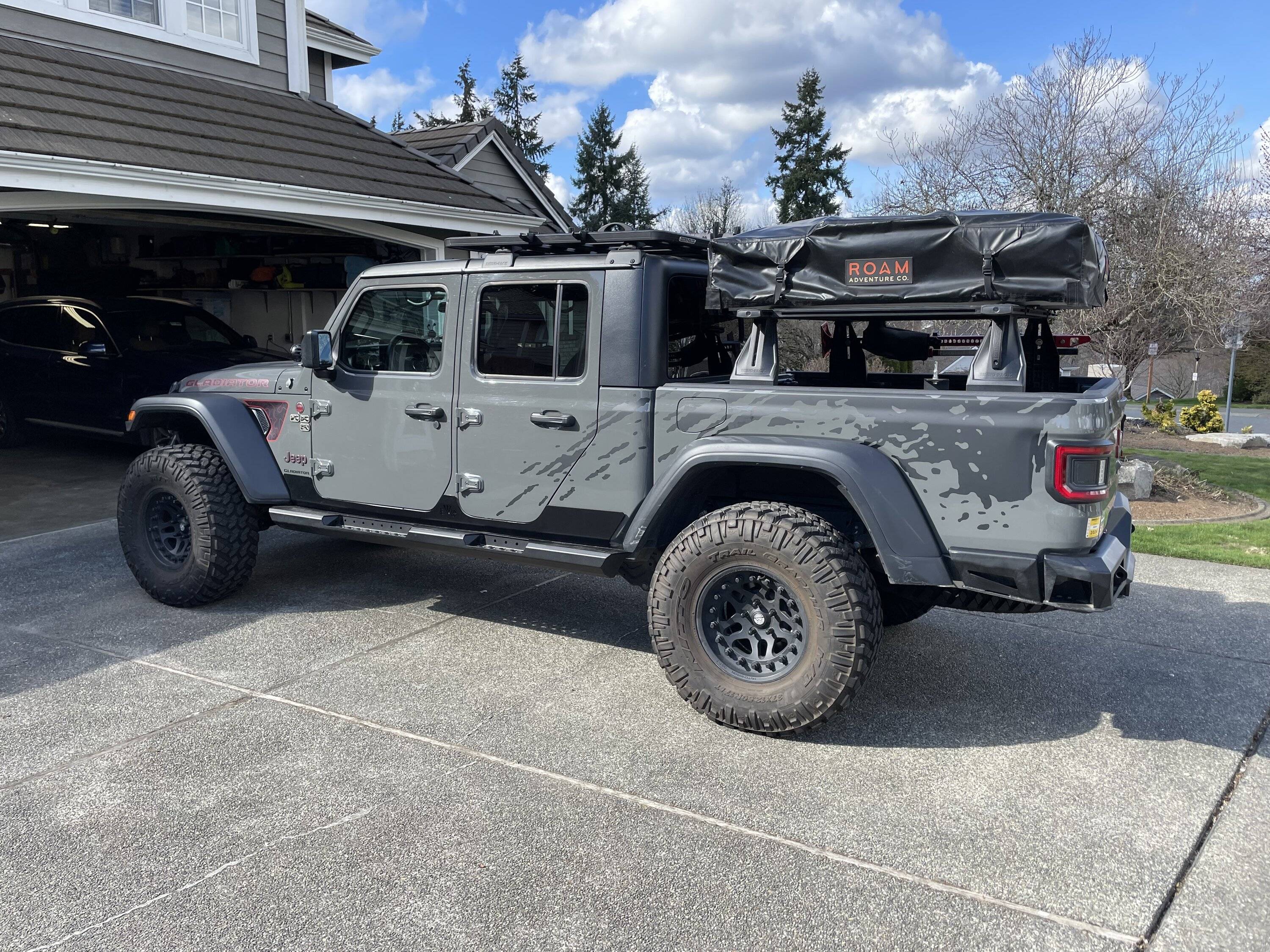 Jeep Gladiator STING GRAY Gladiator JT Club IMG_0577