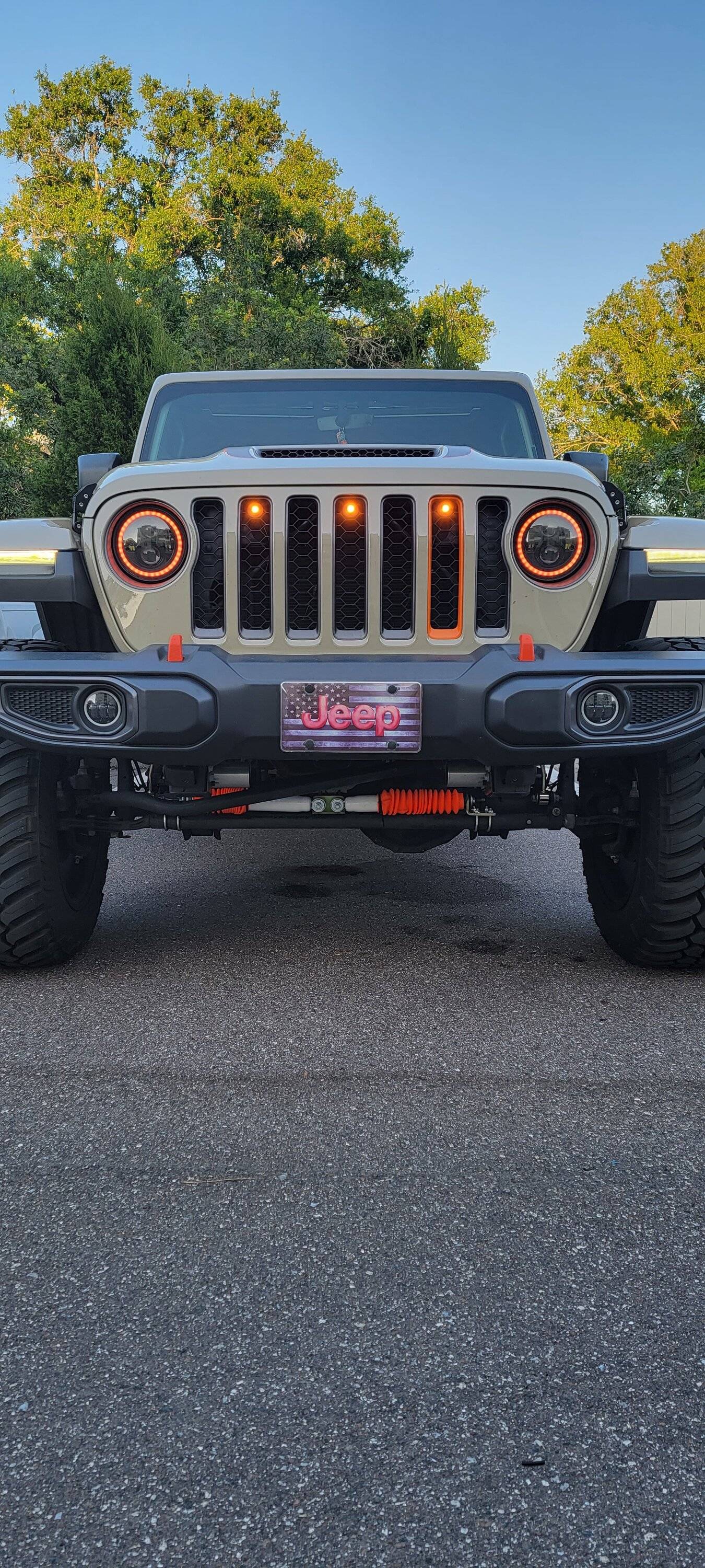 Jeep Gladiator Grill Lights 20230327_190433