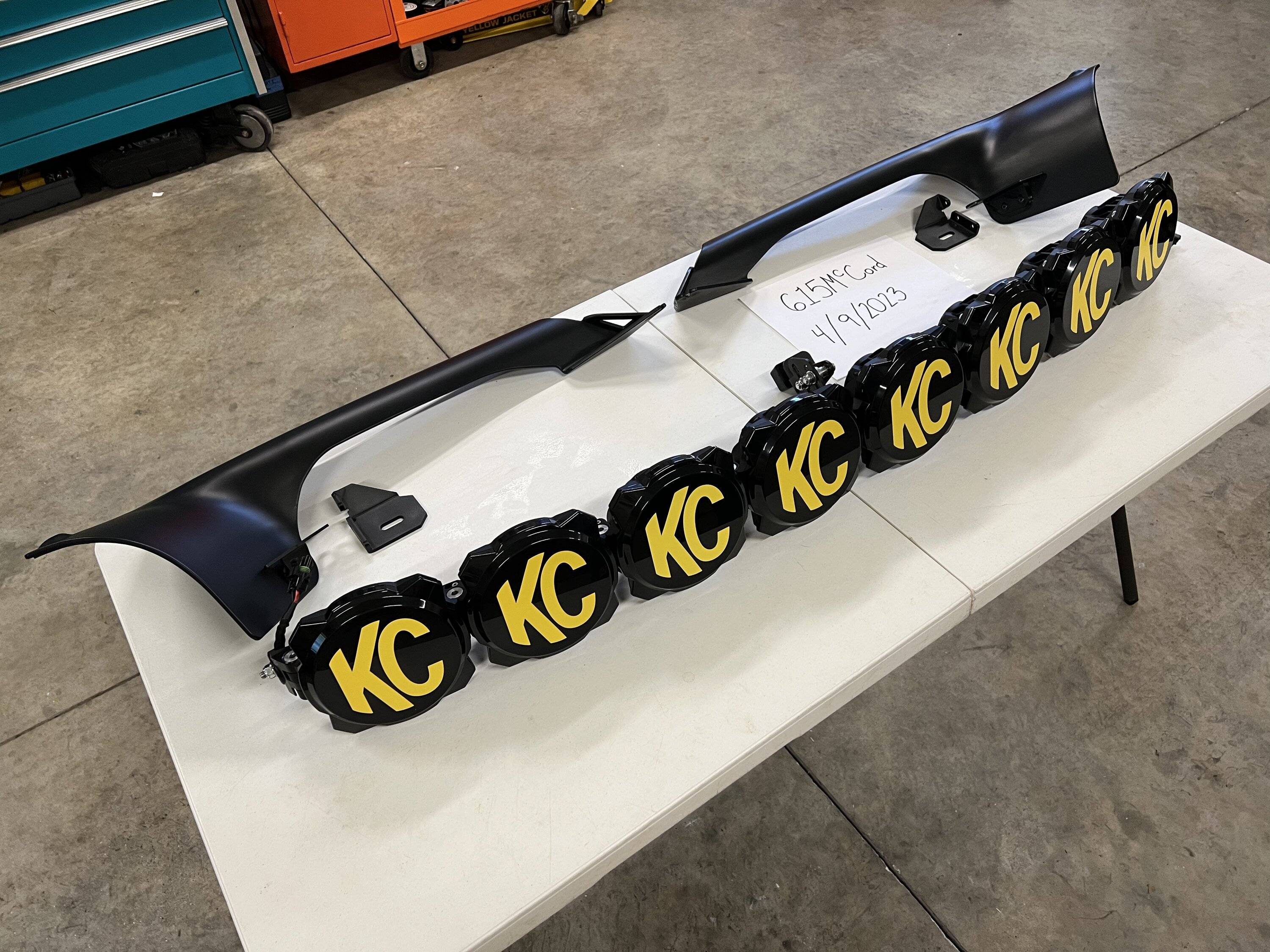 Jeep Gladiator KC 50” PROG Gravity LED 8 Lights light bar system. 0501FF00-3775-4528-8E44-AF5BD05EA40E