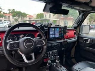 Jeep Gladiator Show me your cockpit! 14449556-0B14-473B-9EF2-D835832B1FB6