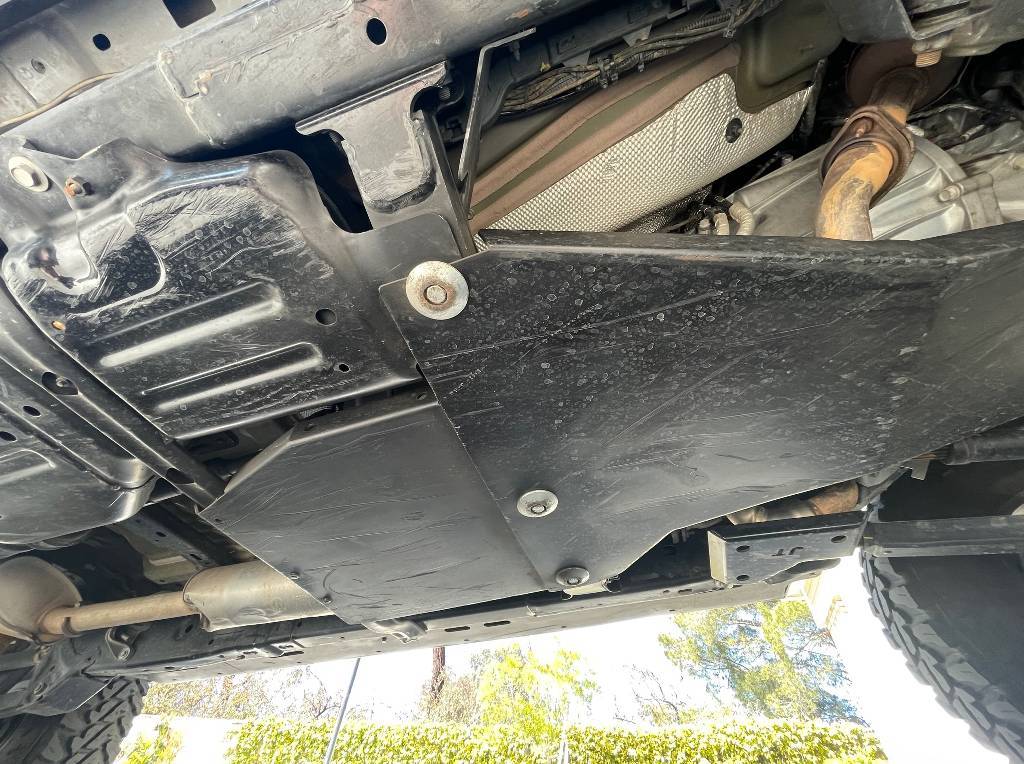 Jeep Gladiator Rock Hard Skids with no lift 3npWtM