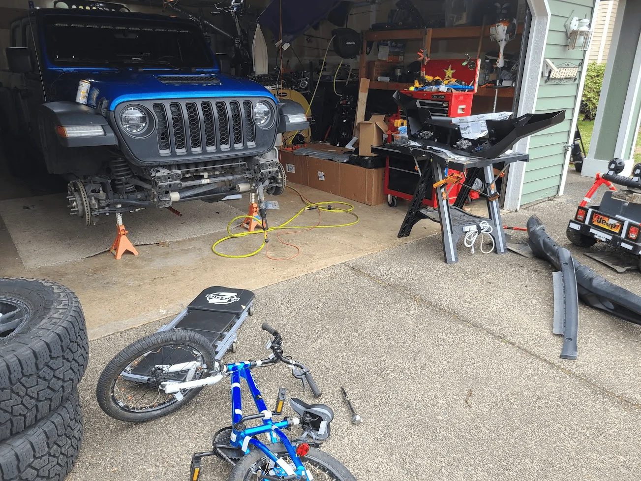 Jeep Gladiator Got my new bumper on 1681167384318