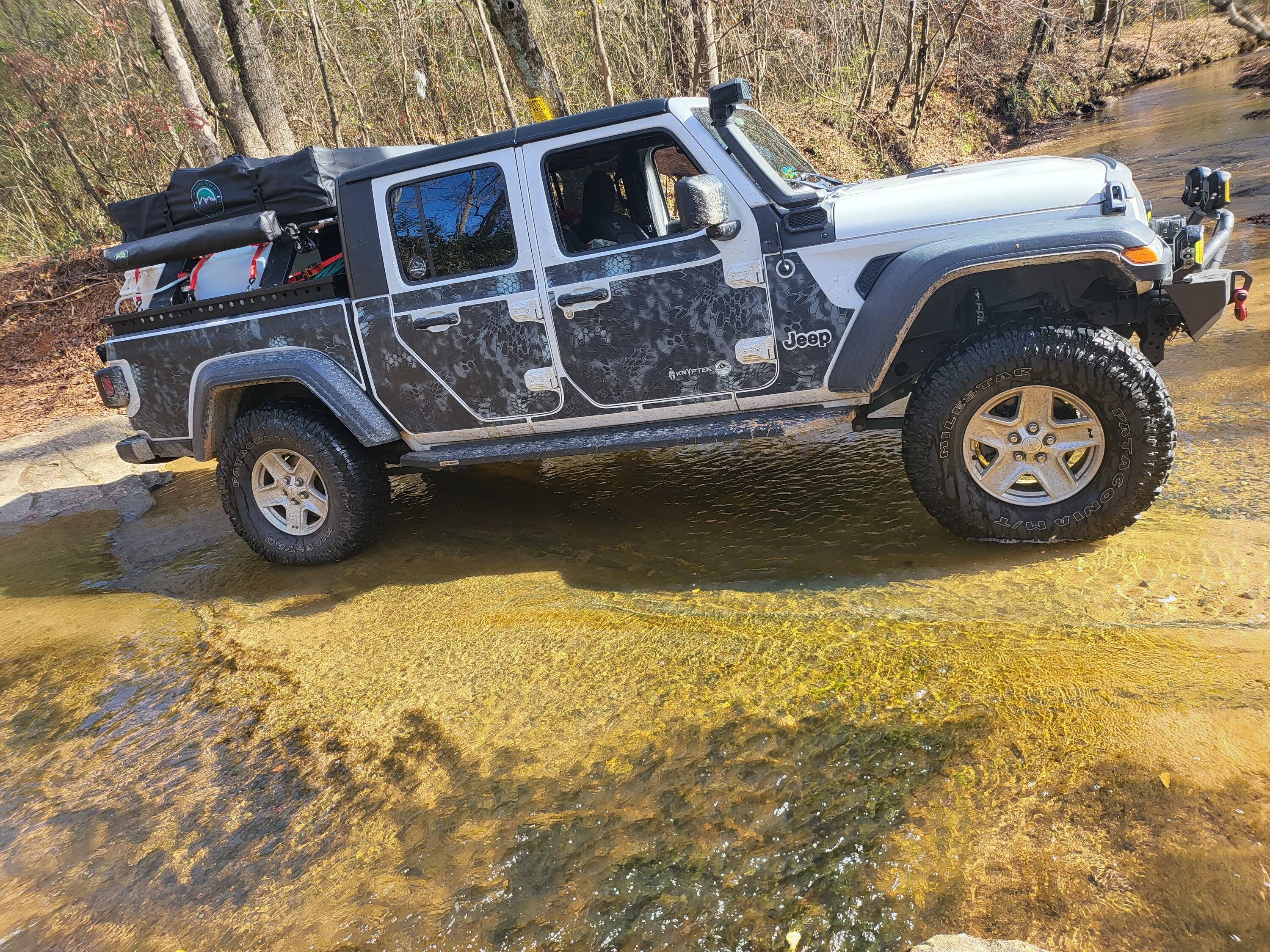 Jeep Gladiator Practical, Useful, or just Cool 20221126_123623