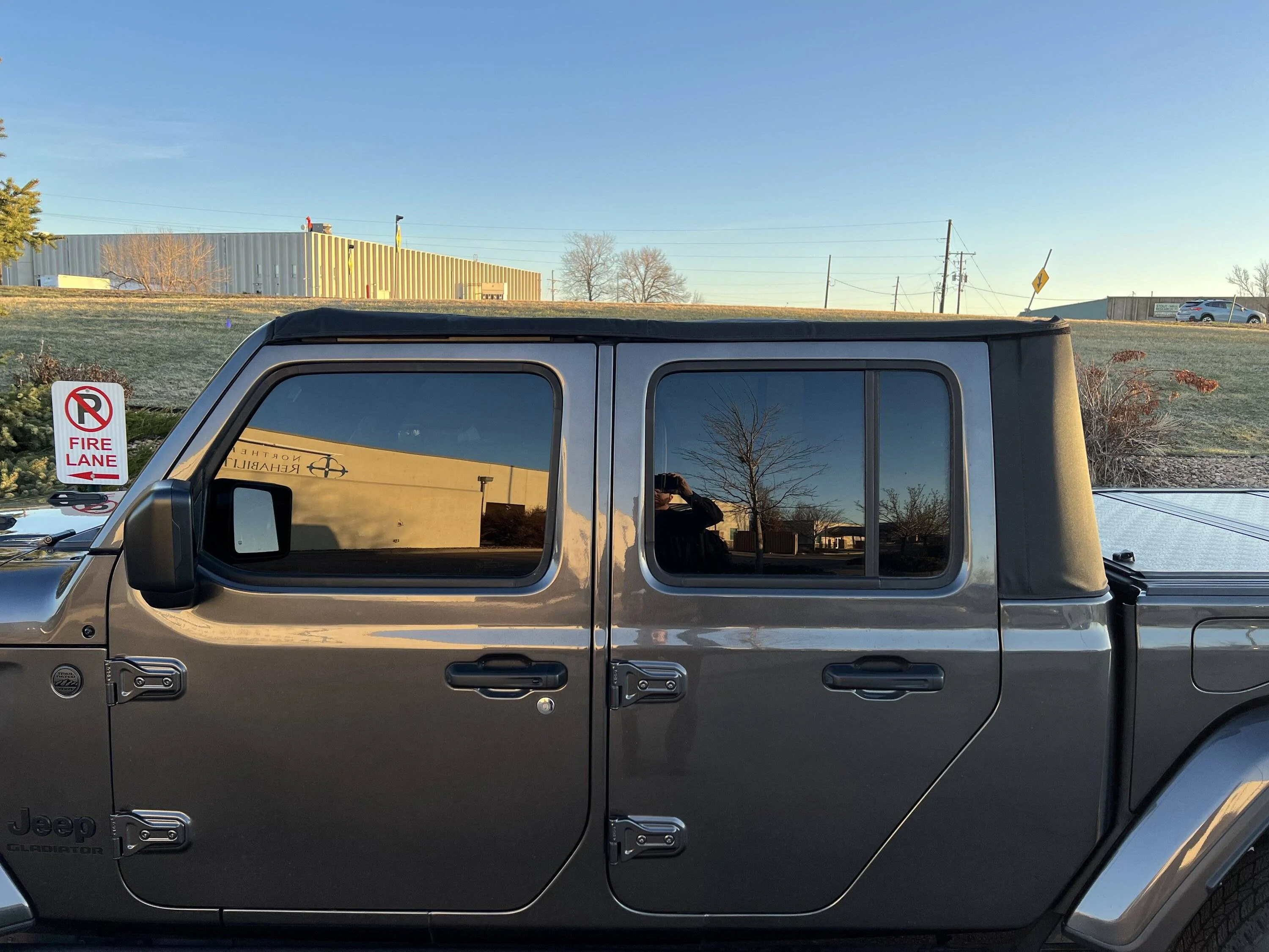 Jeep Gladiator New Rugged Ridge Voyager soft top IMG_4512