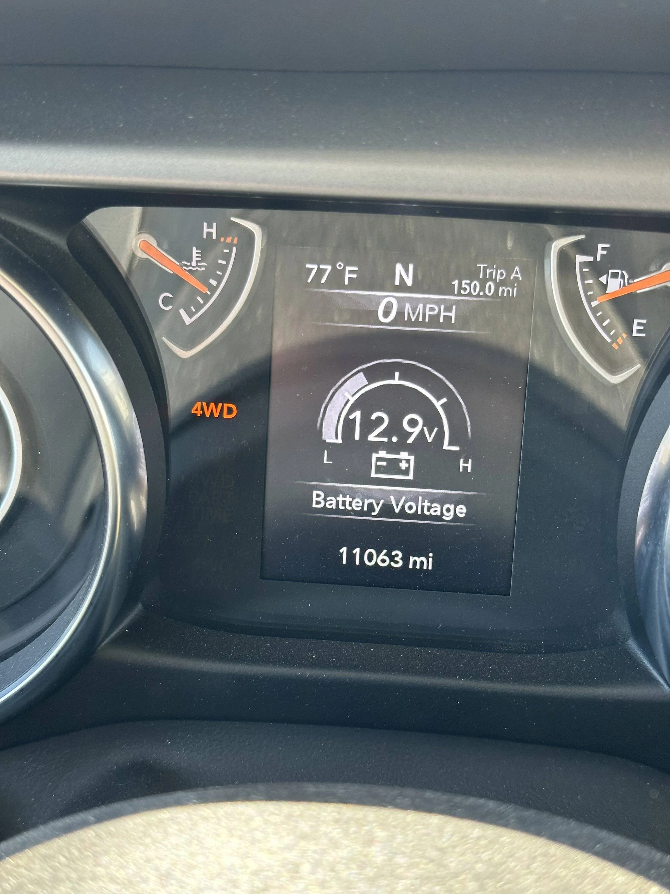 Jeep Gladiator 4WD indicator light on the Base Instrument Cluster? IMG_8426