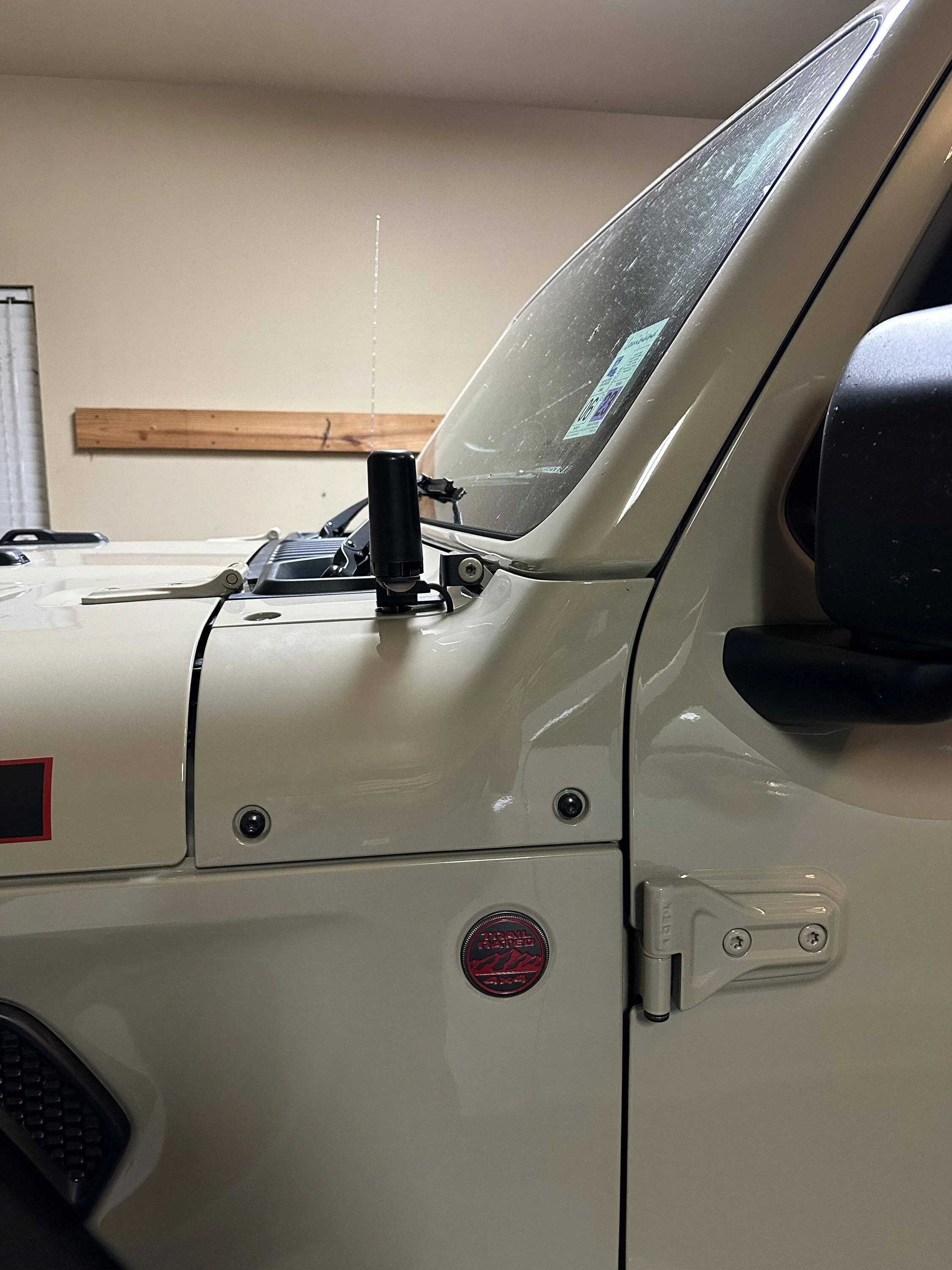 Jeep Gladiator Midland 575 GMRS Install 1B12940F-CE88-4D56-8BB7-D76BD227445D