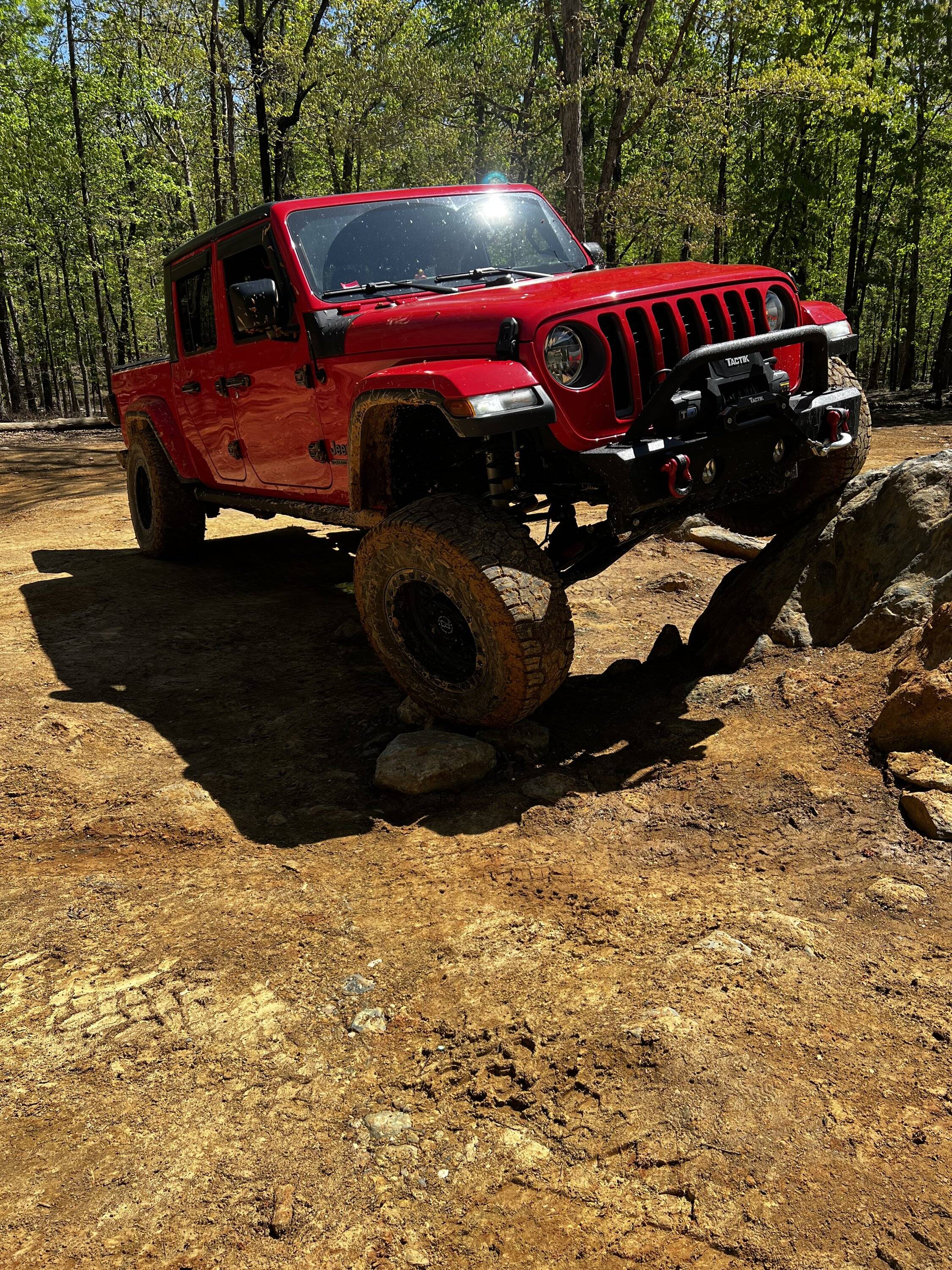 Jeep Gladiator FIRECRACKER RED Gladiator JT Club image_67214849.JPG