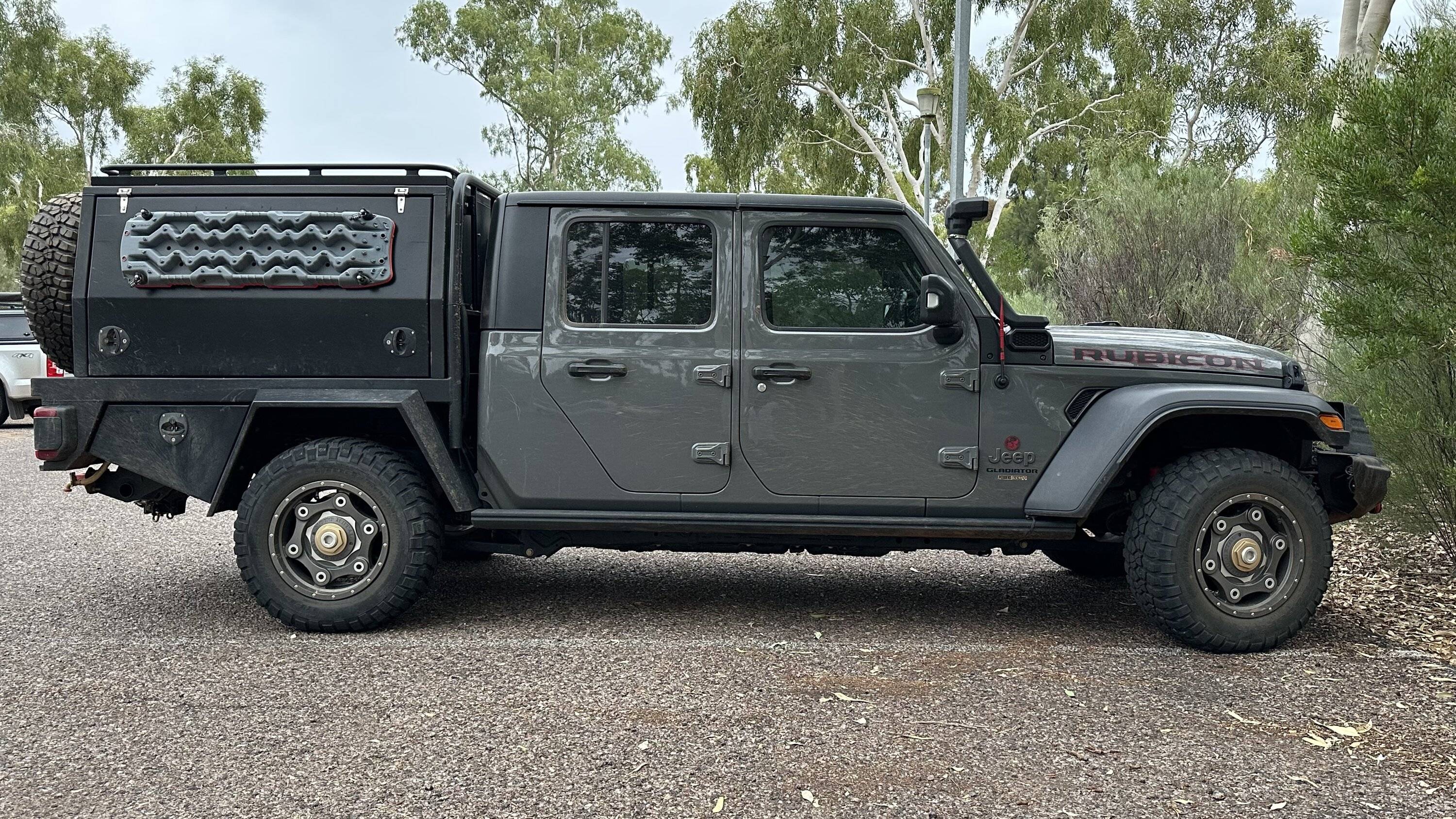 Jeep Gladiator Flat bed Gladiator build 07C284A4-A70E-4632-91F1-AB6C688809B0
