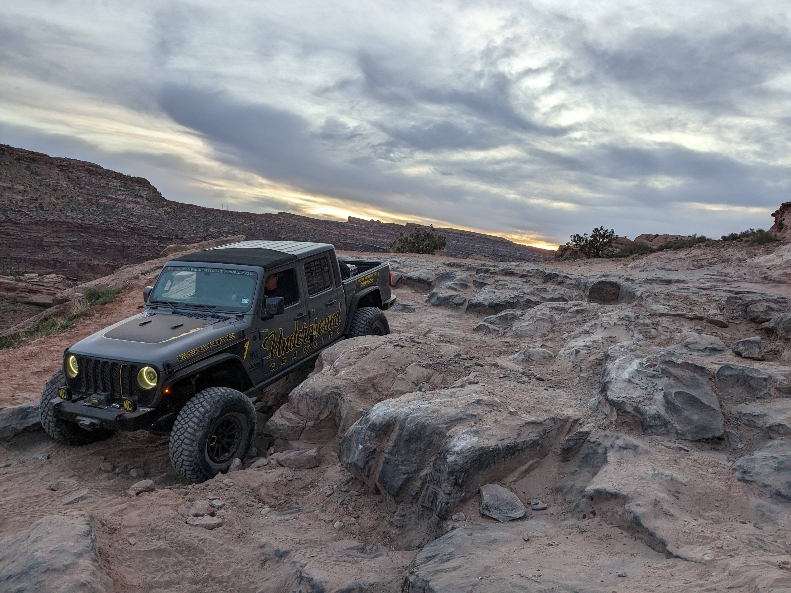Jeep Gladiator Underground Graphics goes to Moab/EJS 2023 PXL_20230408_014727845