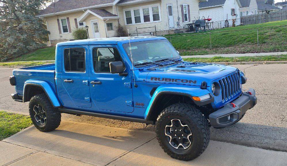 Jeep Gladiator HYDRO BLUE PEARL Gladiator JT Club photo_2023-04-13_14-04-38