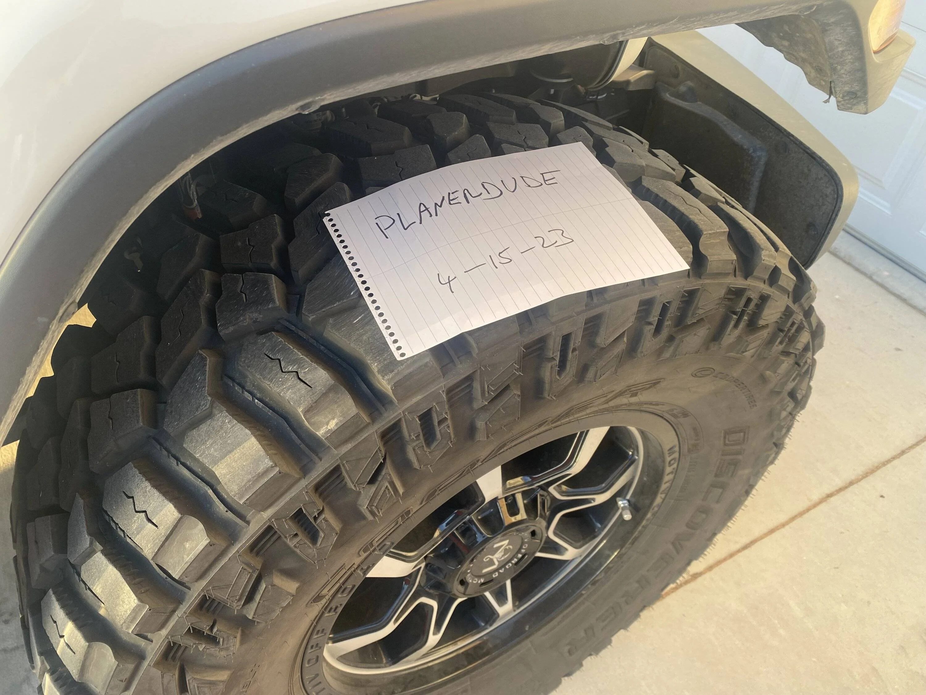 Jeep Gladiator 37/13.5/18 Cooper STT Pro IMG_5959