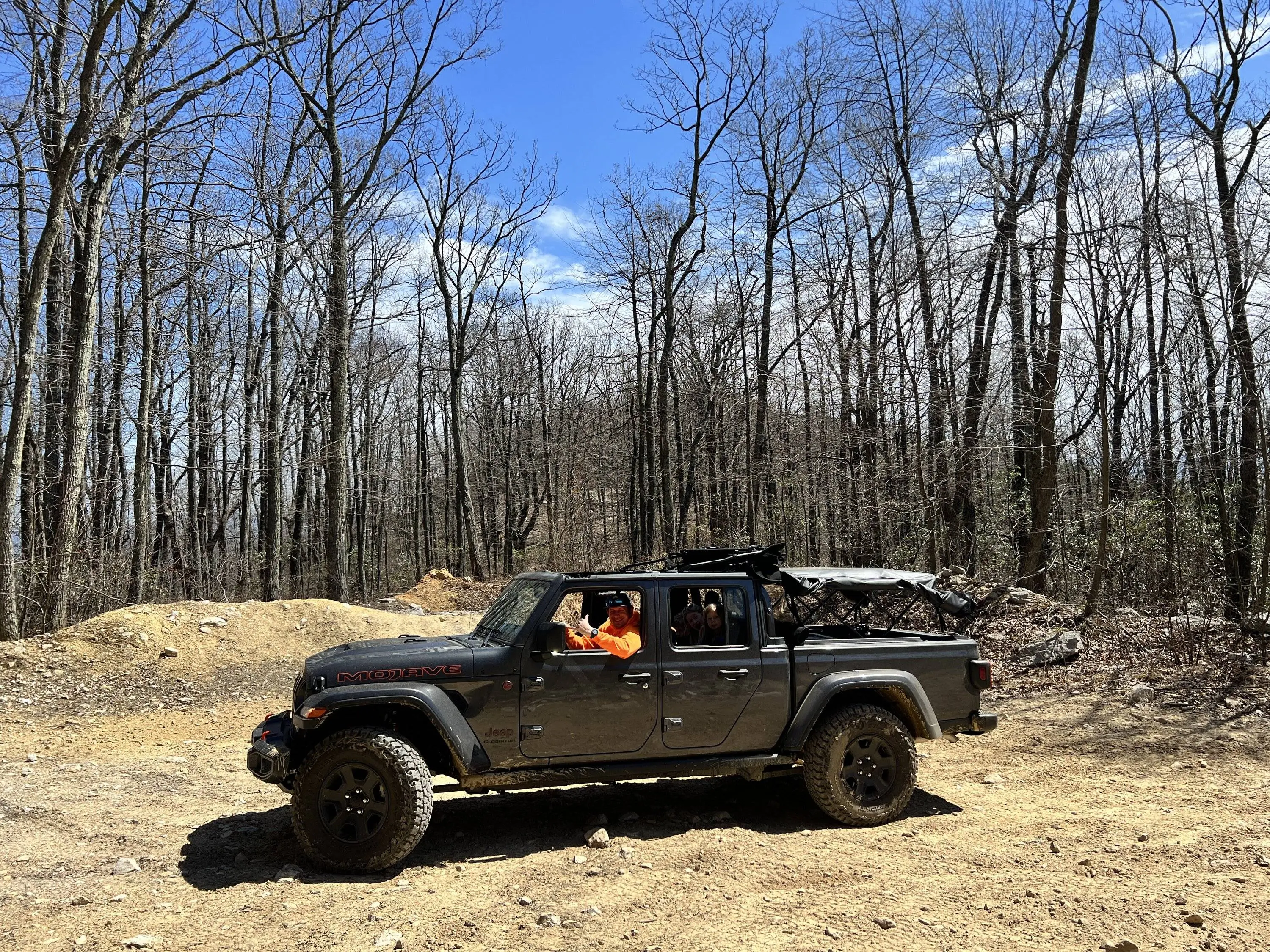 Jeep Gladiator Another softtopper !!! CC097B56-E5EE-44DC-B607-8494FD2EA4F4