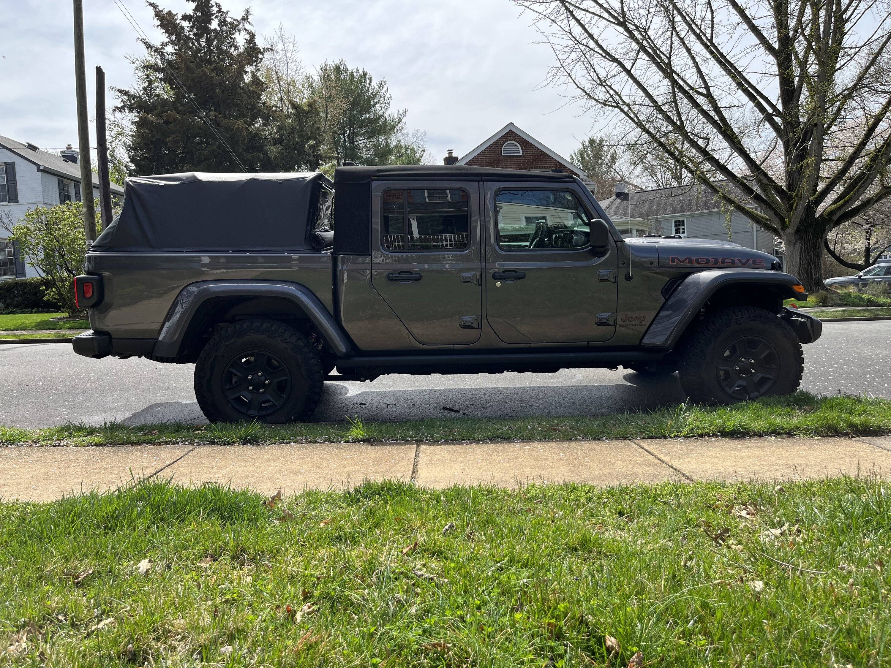 Jeep Gladiator Another softtopper !!! F6CFFCD2-43C7-451D-89F3-4276099B974E