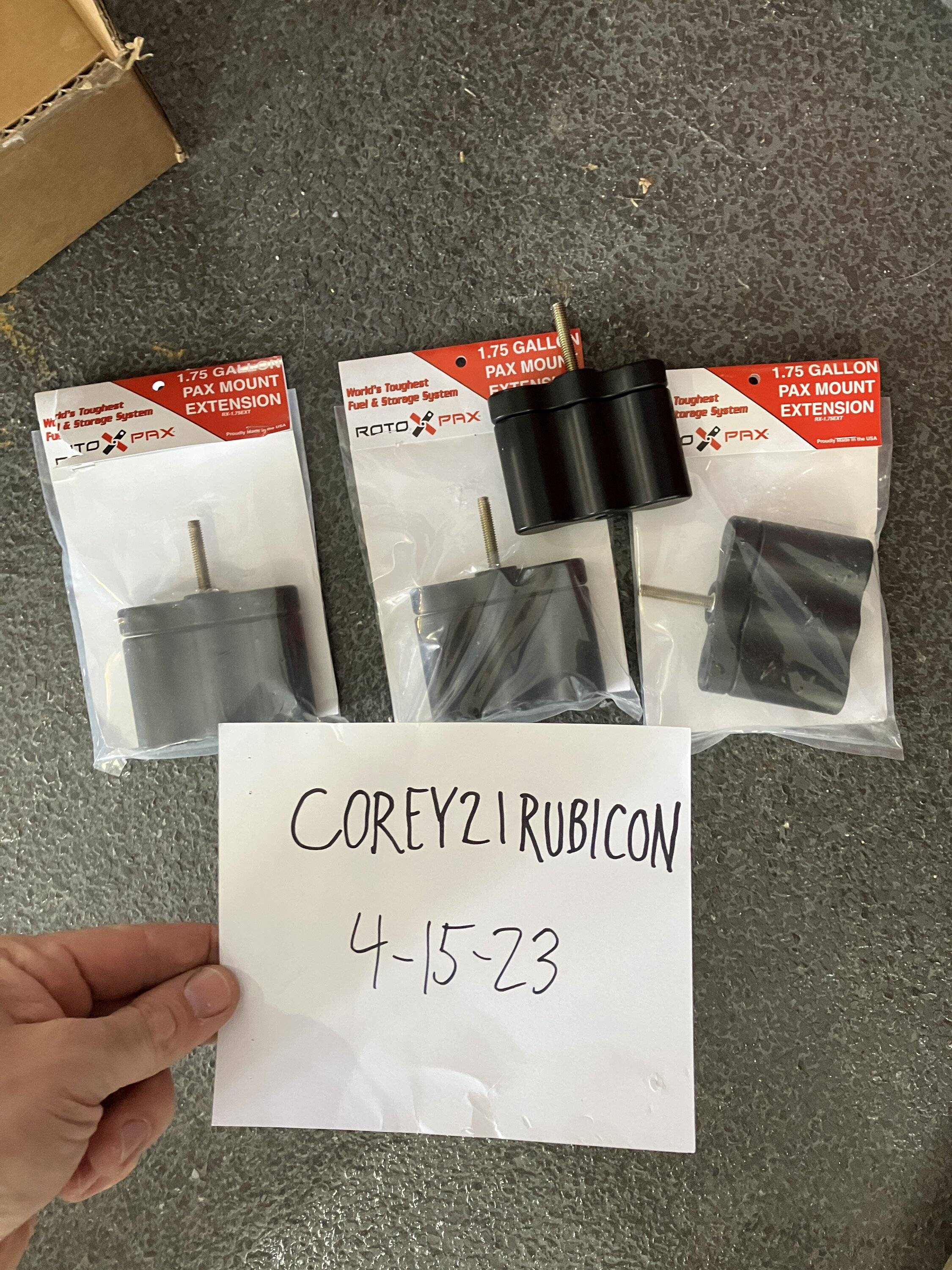 Jeep Gladiator Rotopax 1.75 Gallon Extensions (4) - $30 per AB8F1654-39DC-46DA-85EB-58EA47DD6E9E