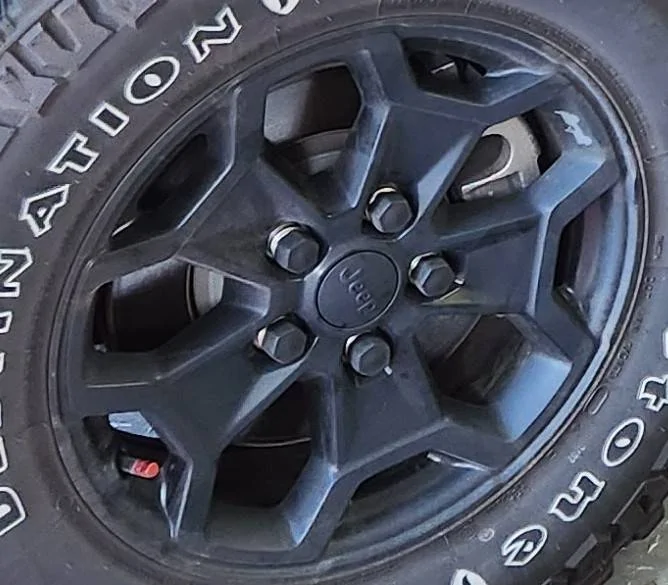 Jeep Gladiator Wanted to buy, ONE Willy's or Launch style wheel 20230410_182508~2
