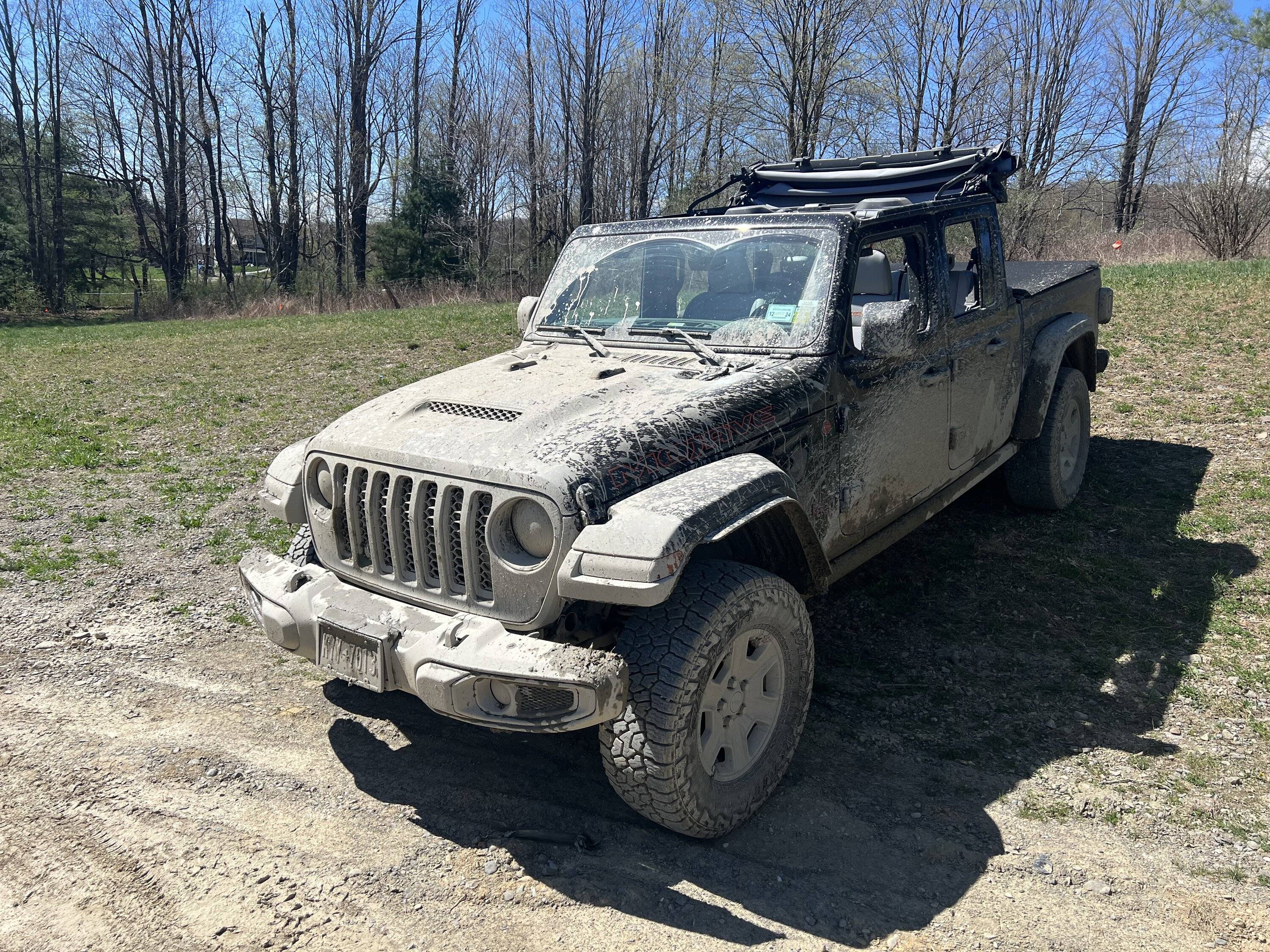 Jeep Gladiator She got to stretch her legs today 6D7081D5-972E-4C73-89DD-9B27E079BD6D