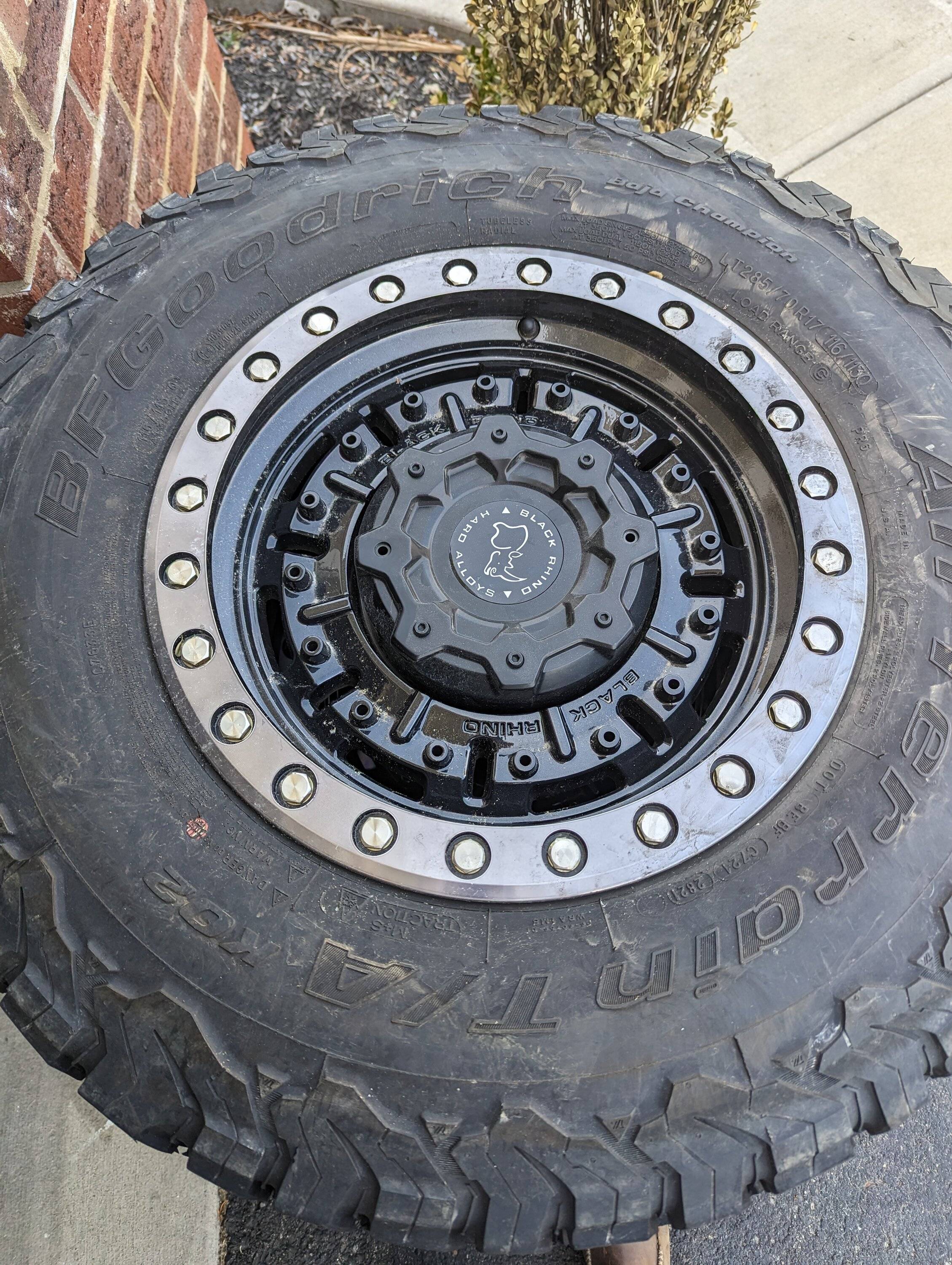 Jeep Gladiator Black Rhino Abrams & BF Goodrich KO2 285/ 70 r17.   $2000 E65D1E0A-9B7A-49FA-A462-695A75A094C8
