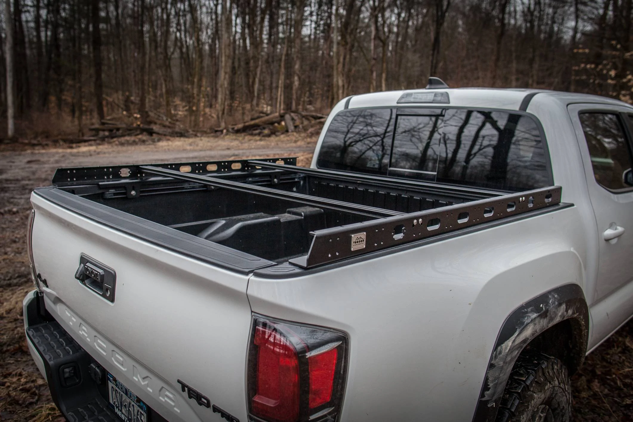 Jeep Gladiator Brand New VRS Bed Rack System by KB Voodoo! (photo heavy) VRS Tacoma Base Crossbars  -3
