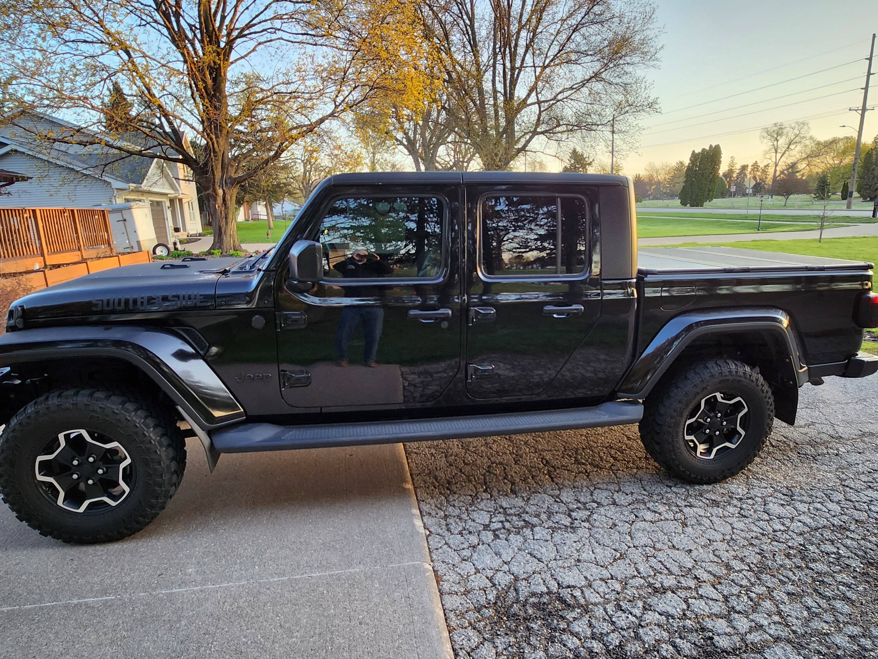 Jeep Gladiator Clayton Leveling Kit Results on Rubicon Diesel 20230418_063611