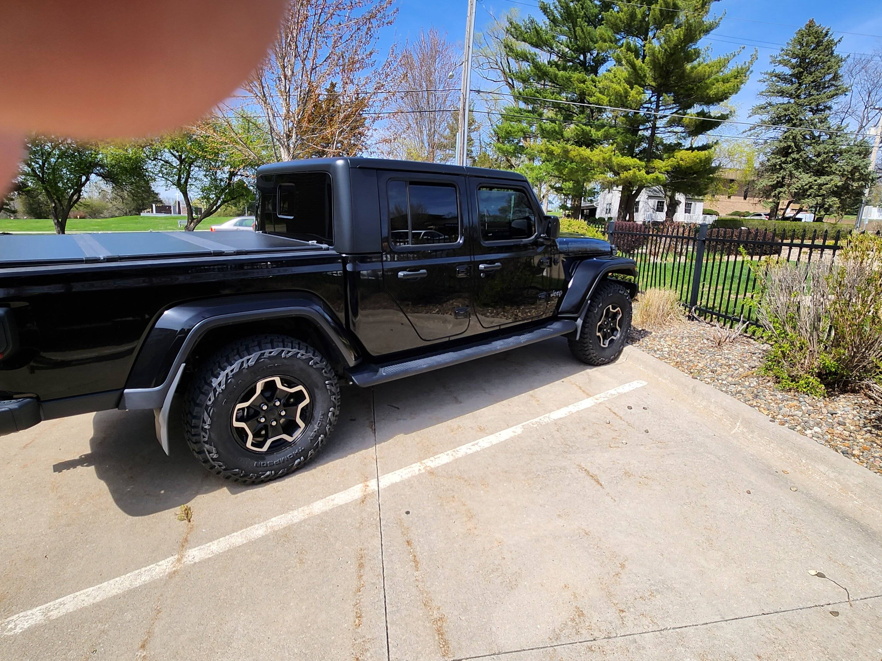 Jeep Gladiator Clayton Leveling Kit Results on Rubicon Diesel 20230418_151830
