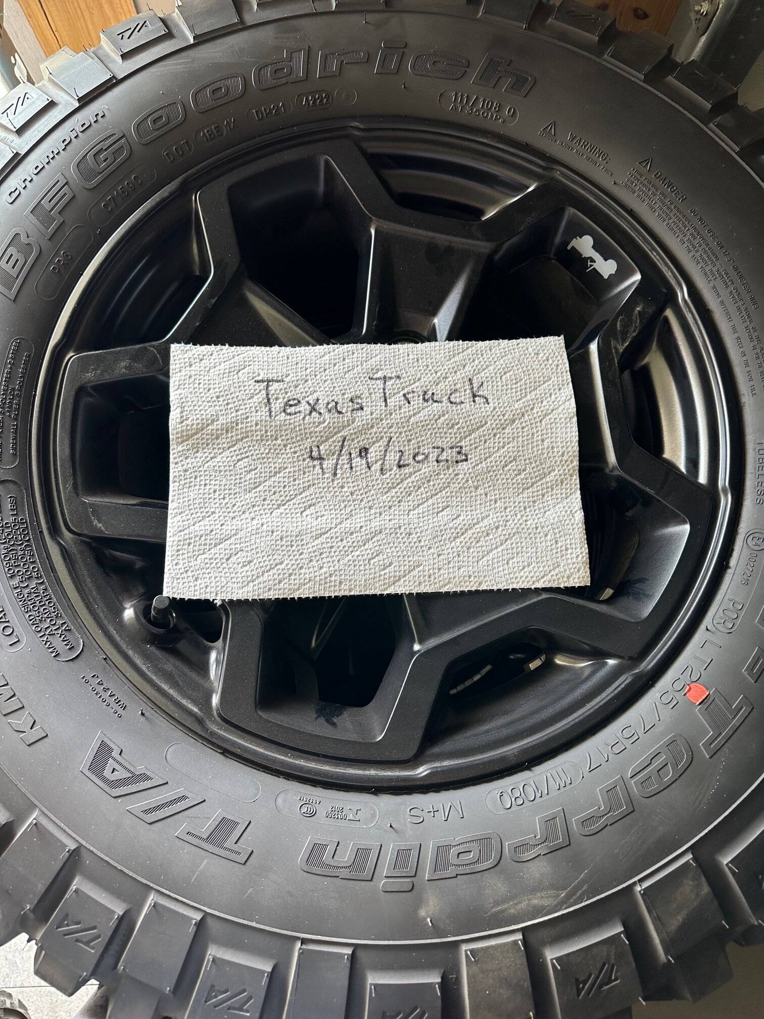 Jeep Gladiator 2023 Jeep Willys OEM Wheels and BFG Tires IMG_2723