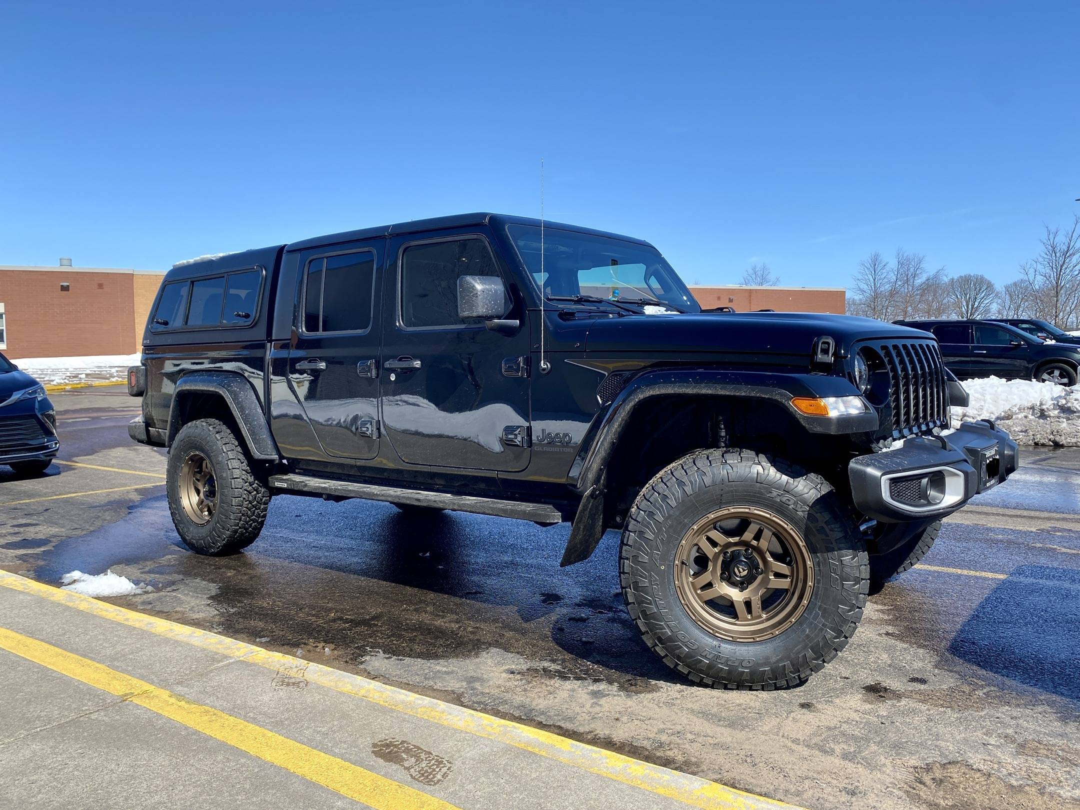 Jeep Gladiator Hung up the GM for a JT diesel F7001FE4-0871-453F-BD83-CDA3B1B4A462