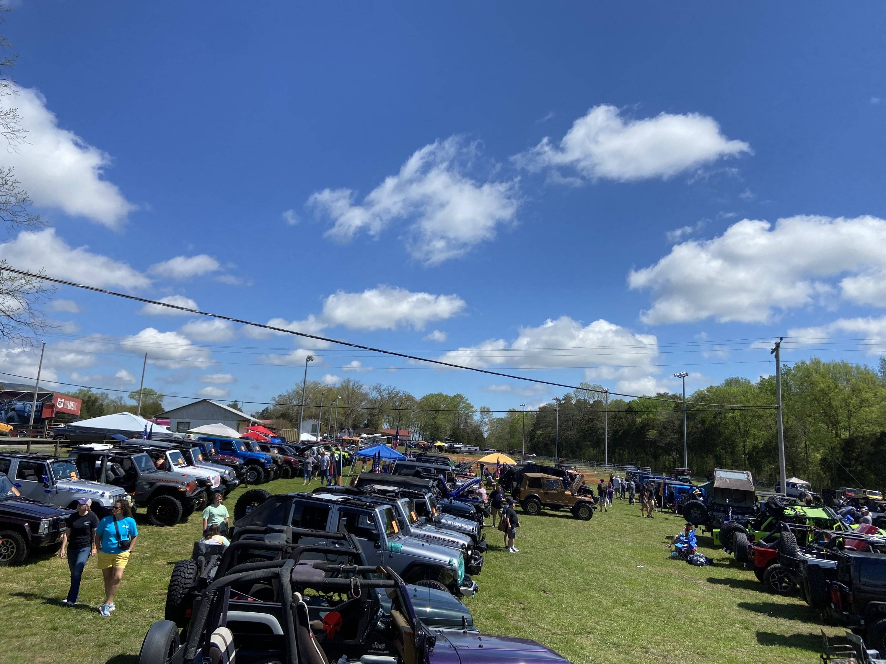Jeep Gladiator What did you do WITH your Gladiator today? C5BAEA50-46F3-44A3-A406-8B989FFD9231