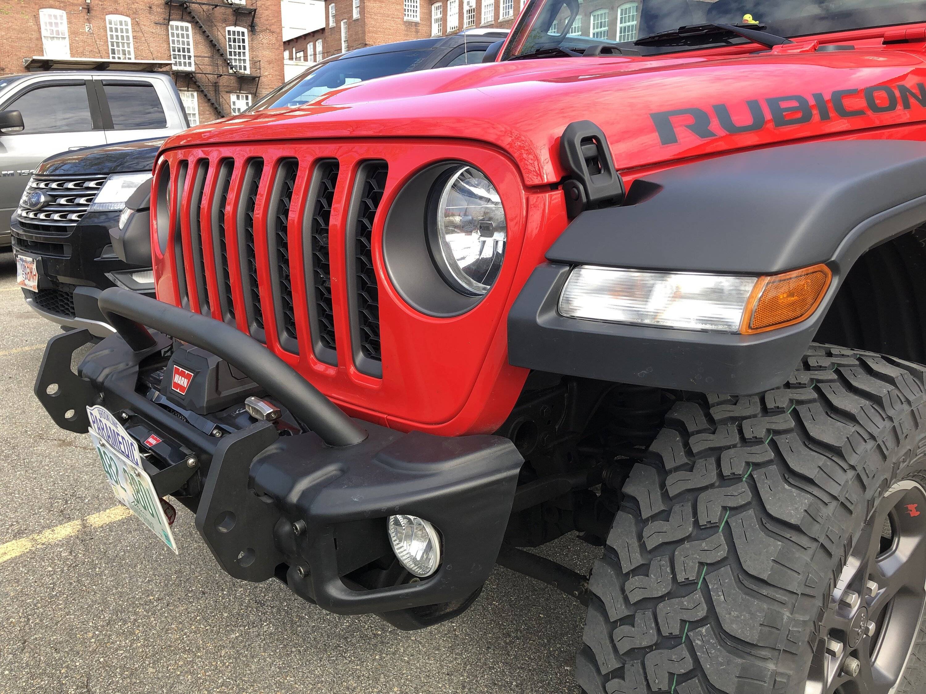 Jeep Gladiator Rugged Ridge Arcus Bumper IMG_3107