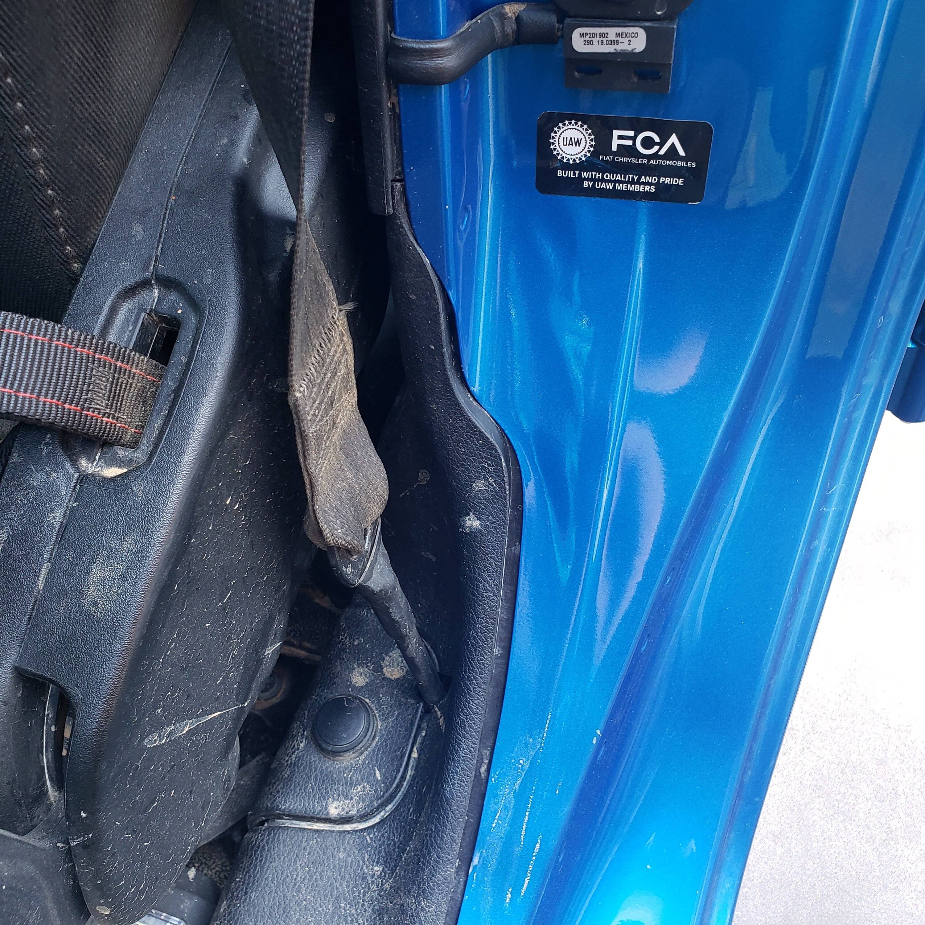 Jeep Gladiator Power steps. 20230421_101511