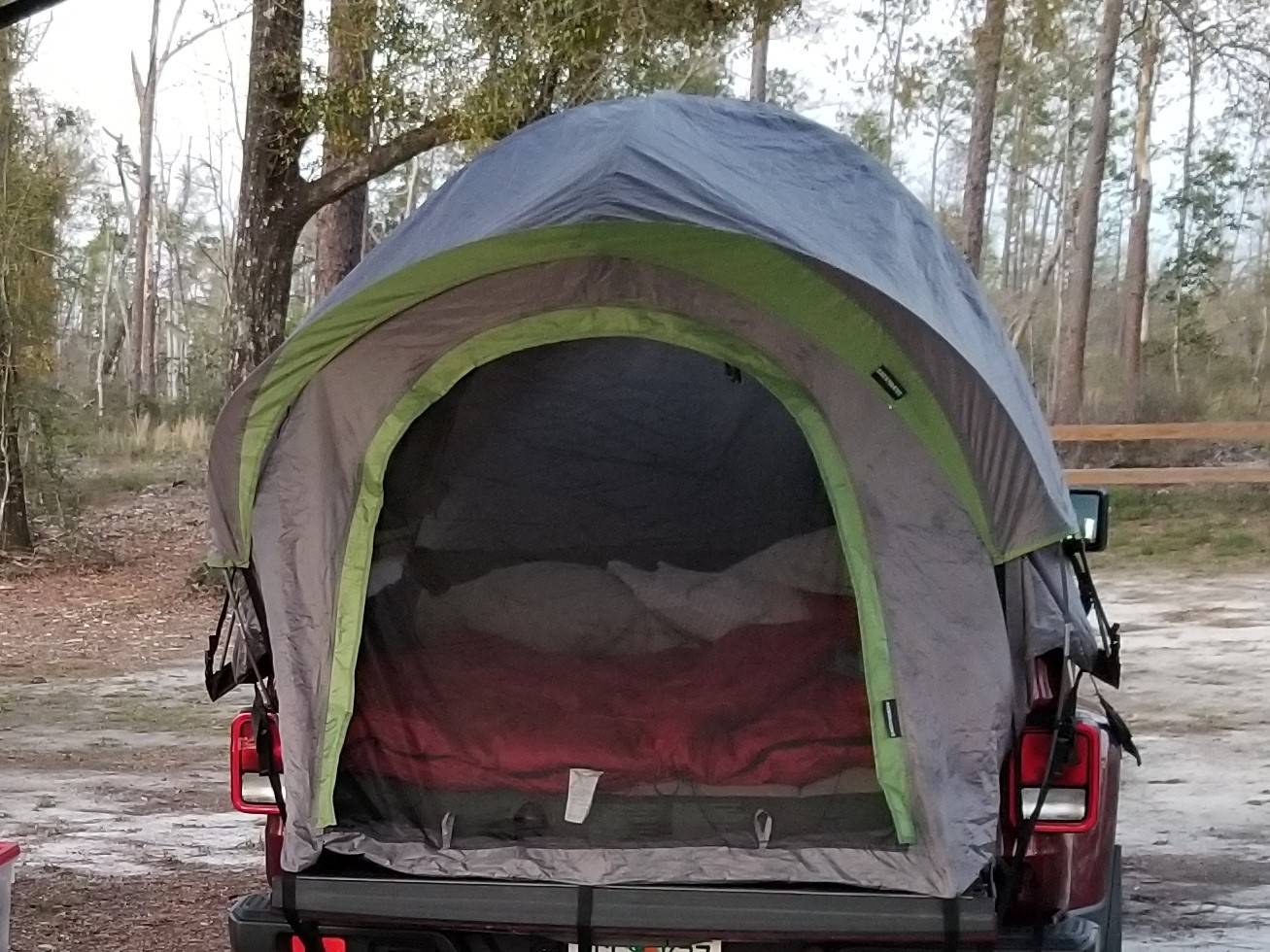 Jeep Gladiator Does anyone use this setup, " Rightline Gear 4x4 Gladiator Truck Tent Truck Tent with Airbedz Mattress" Beddin
